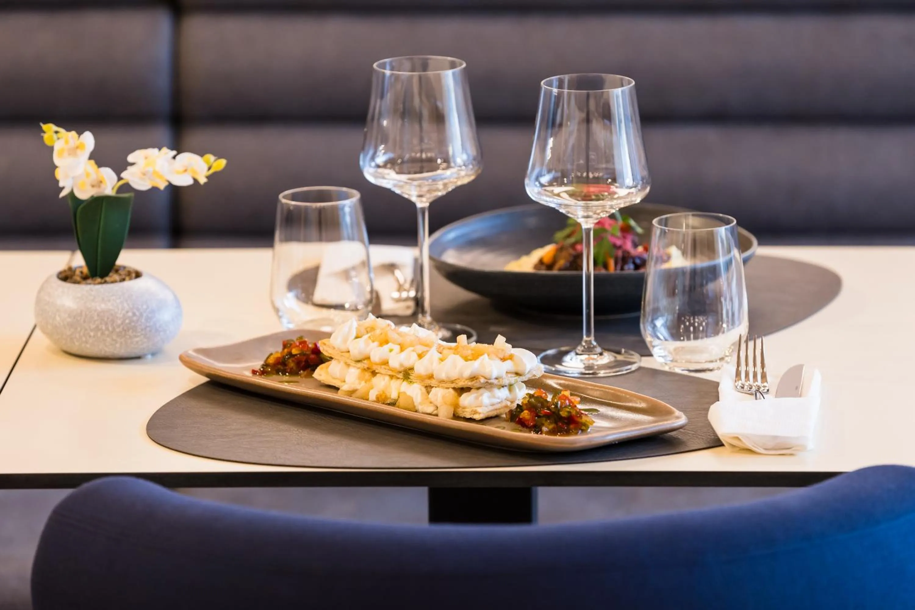 Restaurant/places to eat in Mercure Bucharest Cantemir