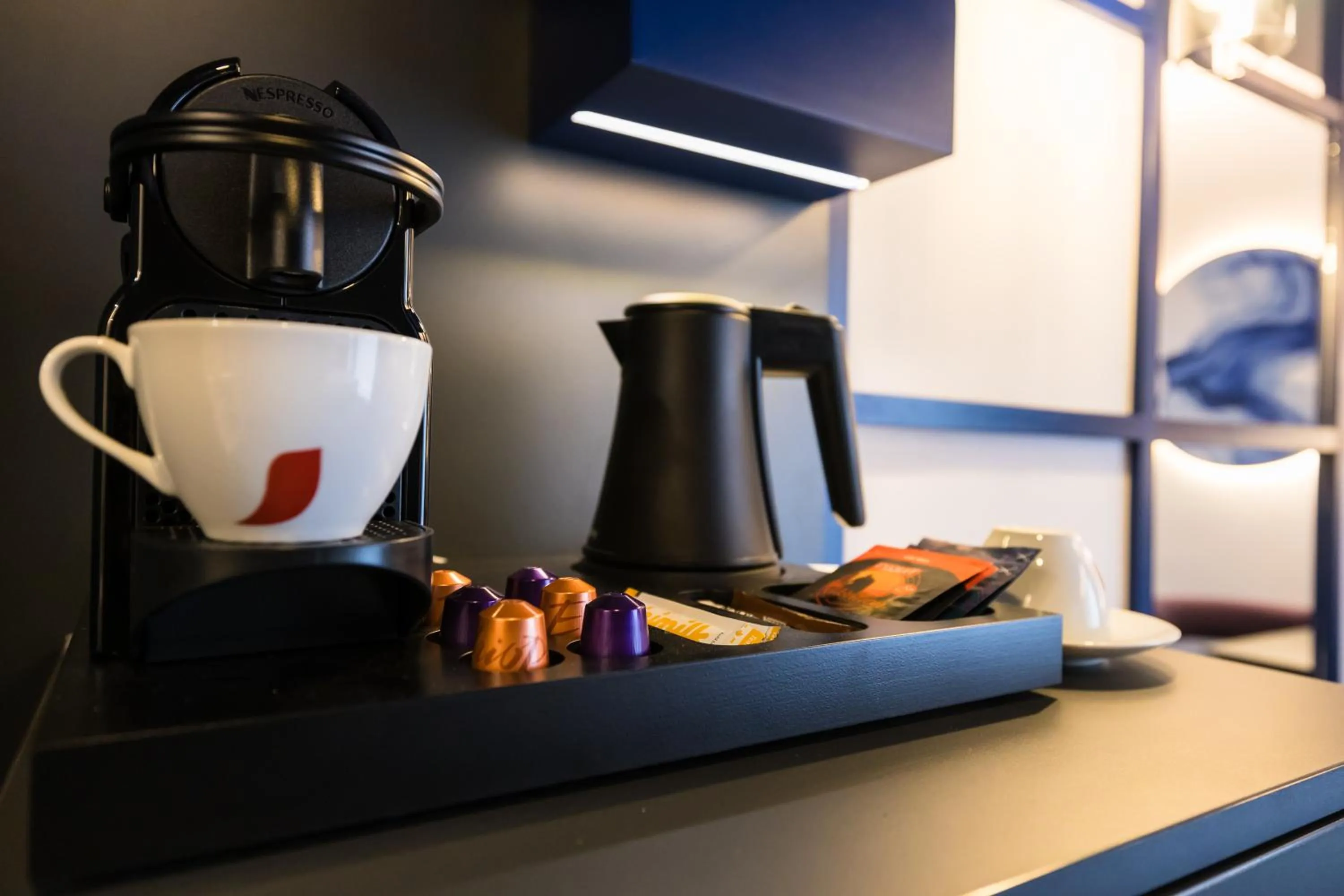 Coffee/tea facilities in Mercure Bucharest Cantemir