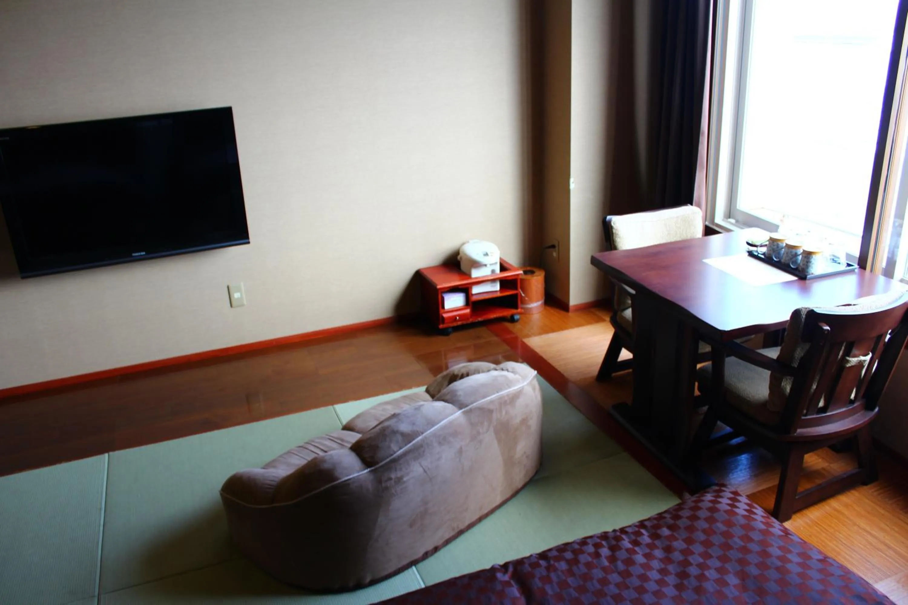 TV and multimedia in Hotel Shiosai