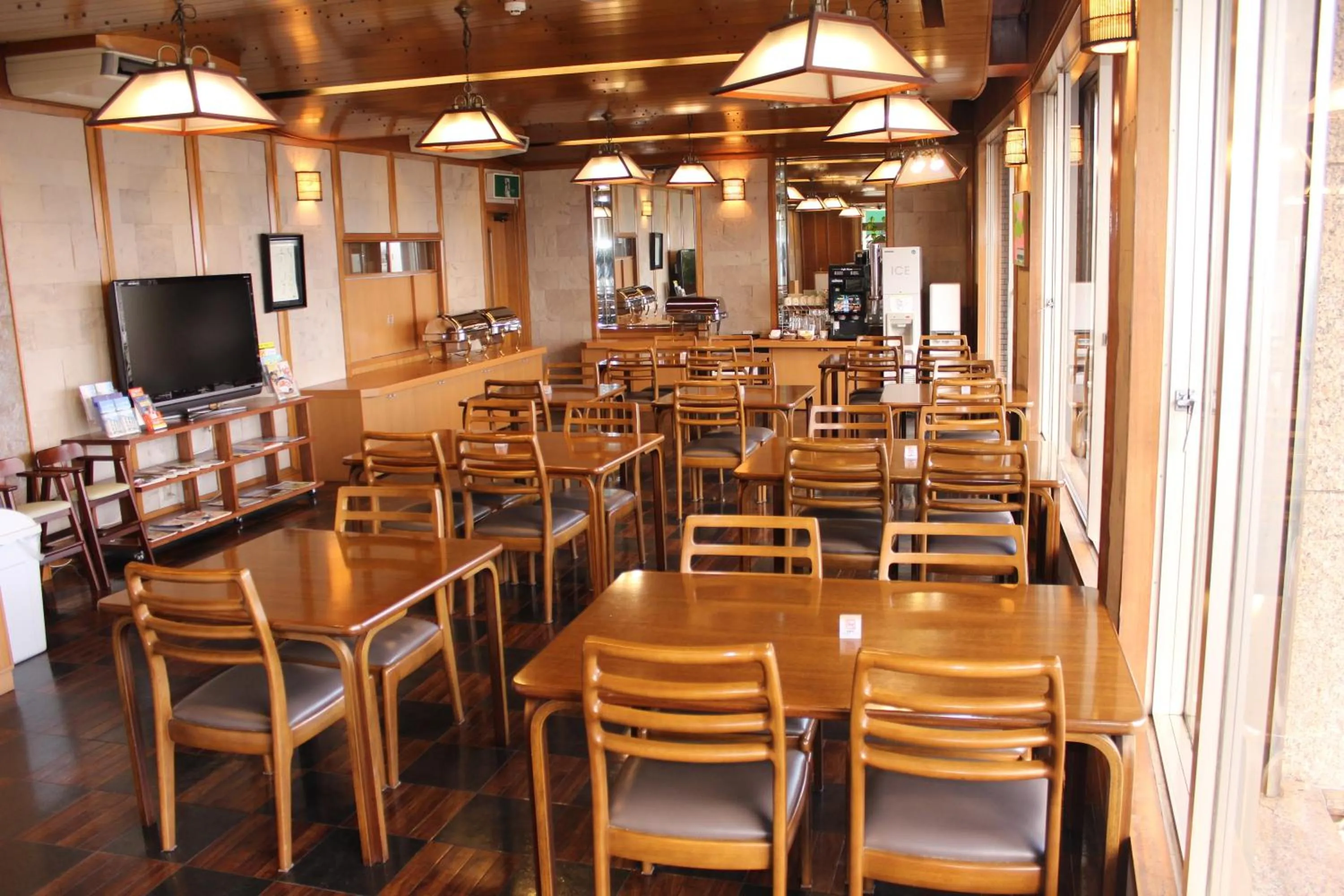 Restaurant/places to eat in Hotel Shiosai