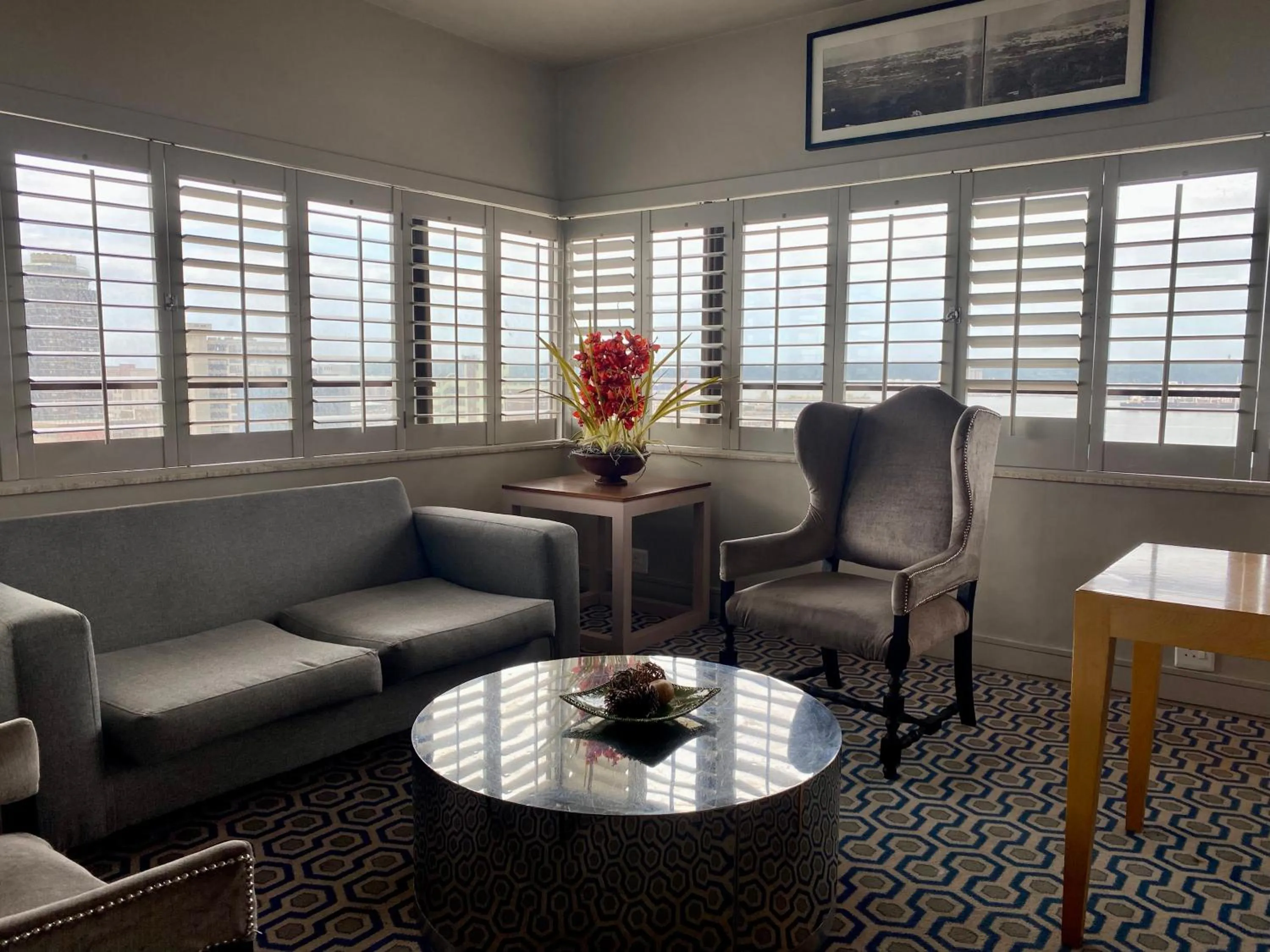 Living room in The Royal Hotel by Coastlands Hotels & Resorts