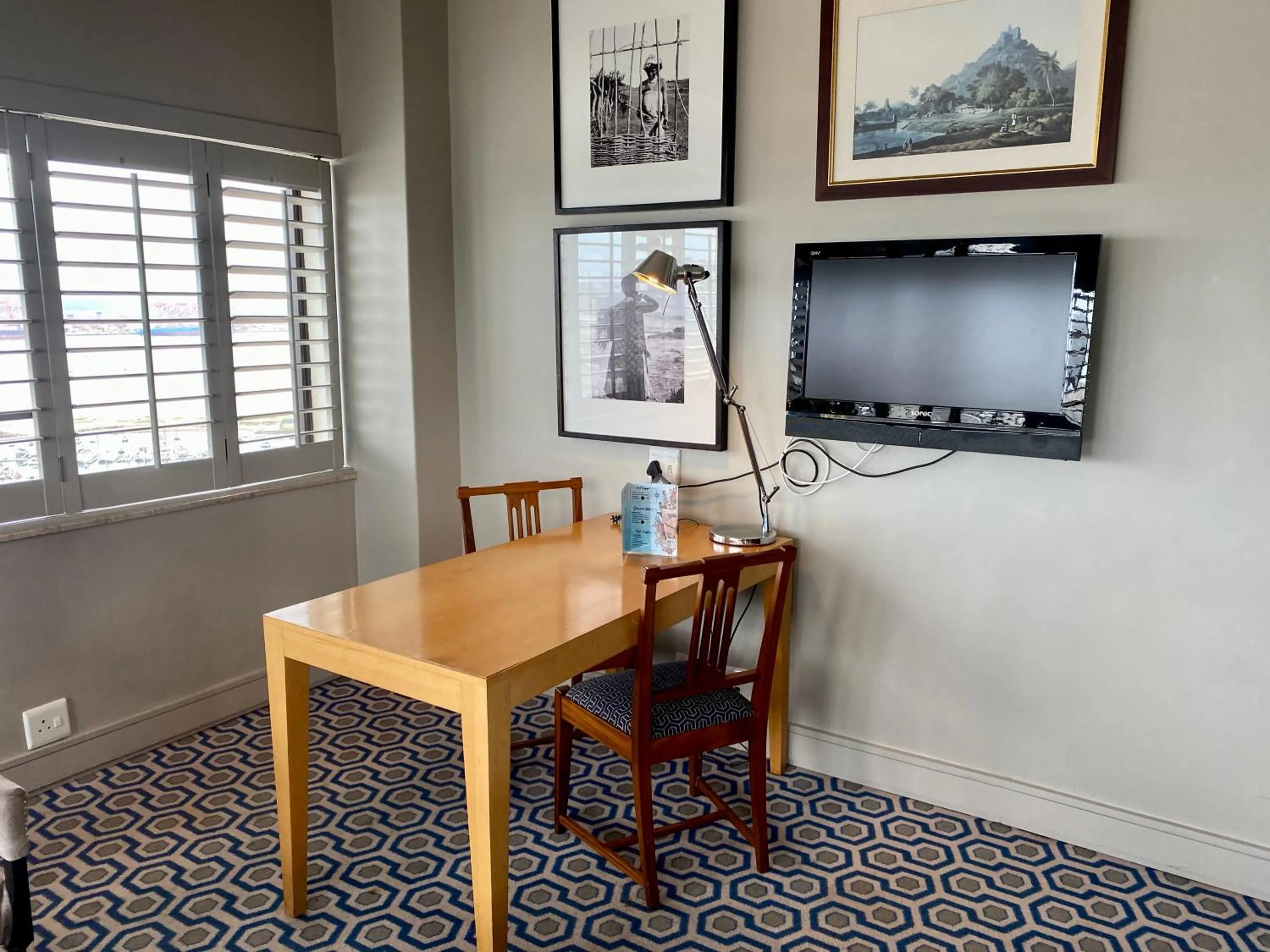 TV and multimedia in The Royal Hotel by Coastlands Hotels & Resorts