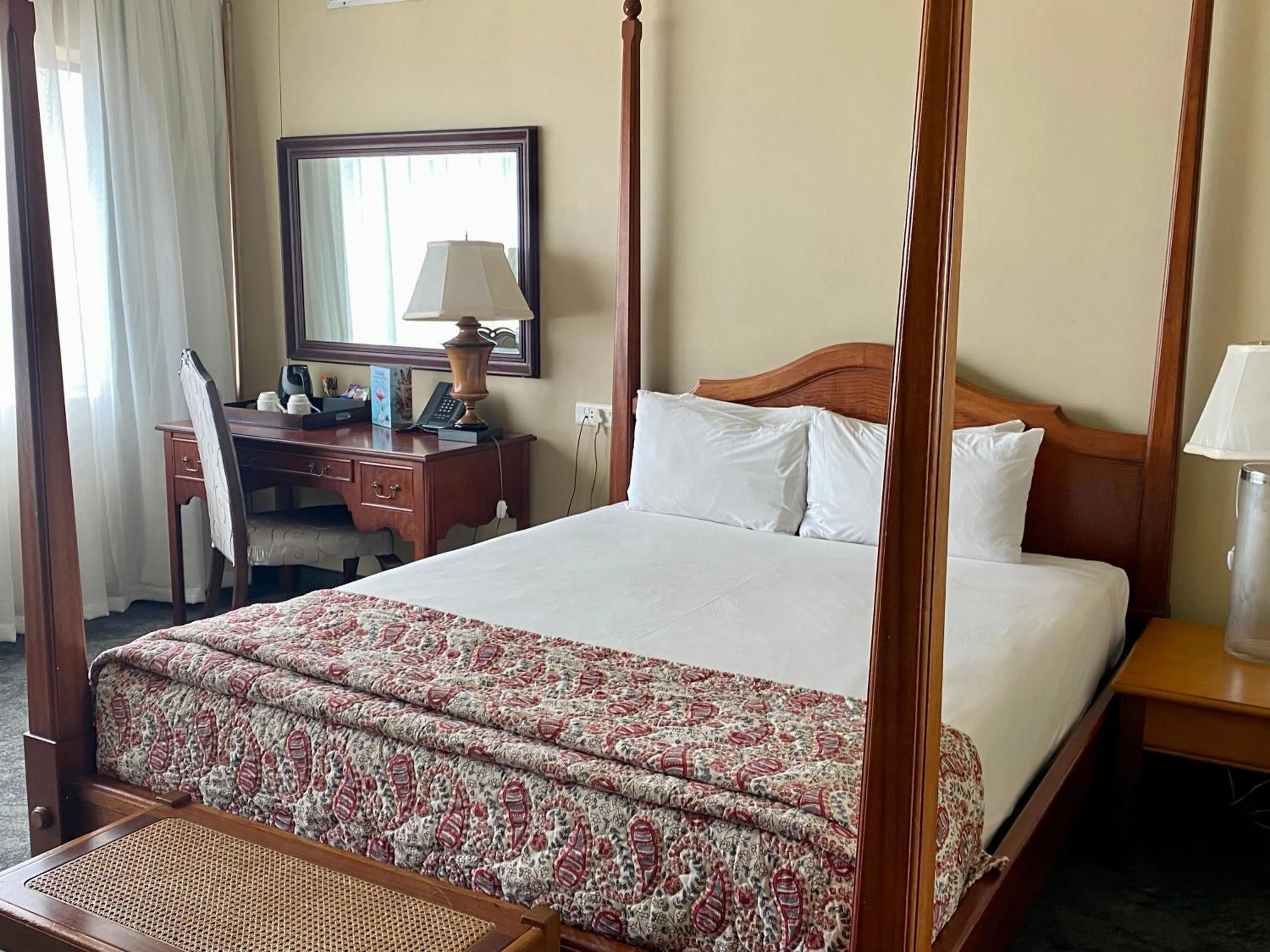 Bed in The Royal Hotel by Coastlands Hotels & Resorts