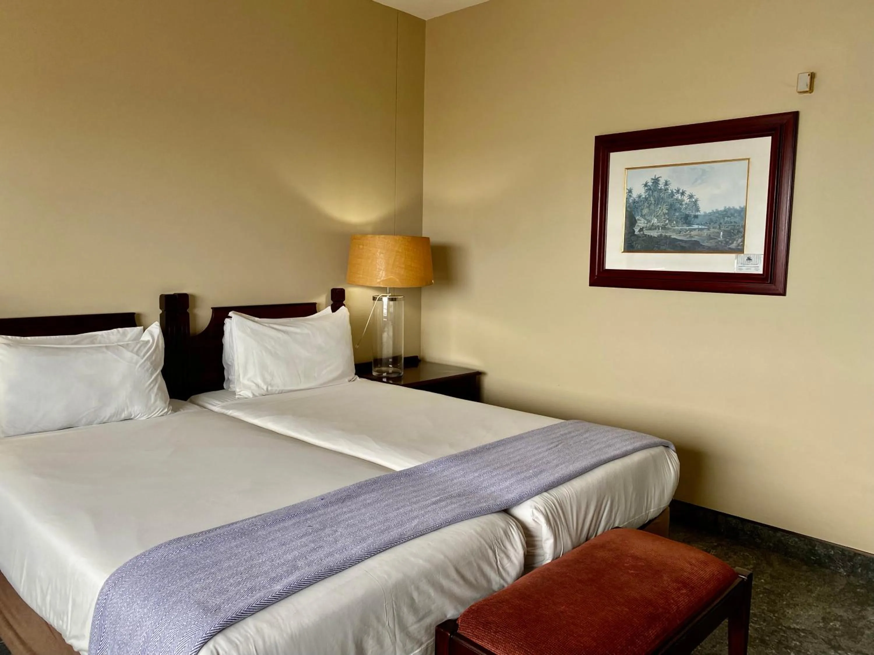 Bed in The Royal Hotel by Coastlands Hotels & Resorts
