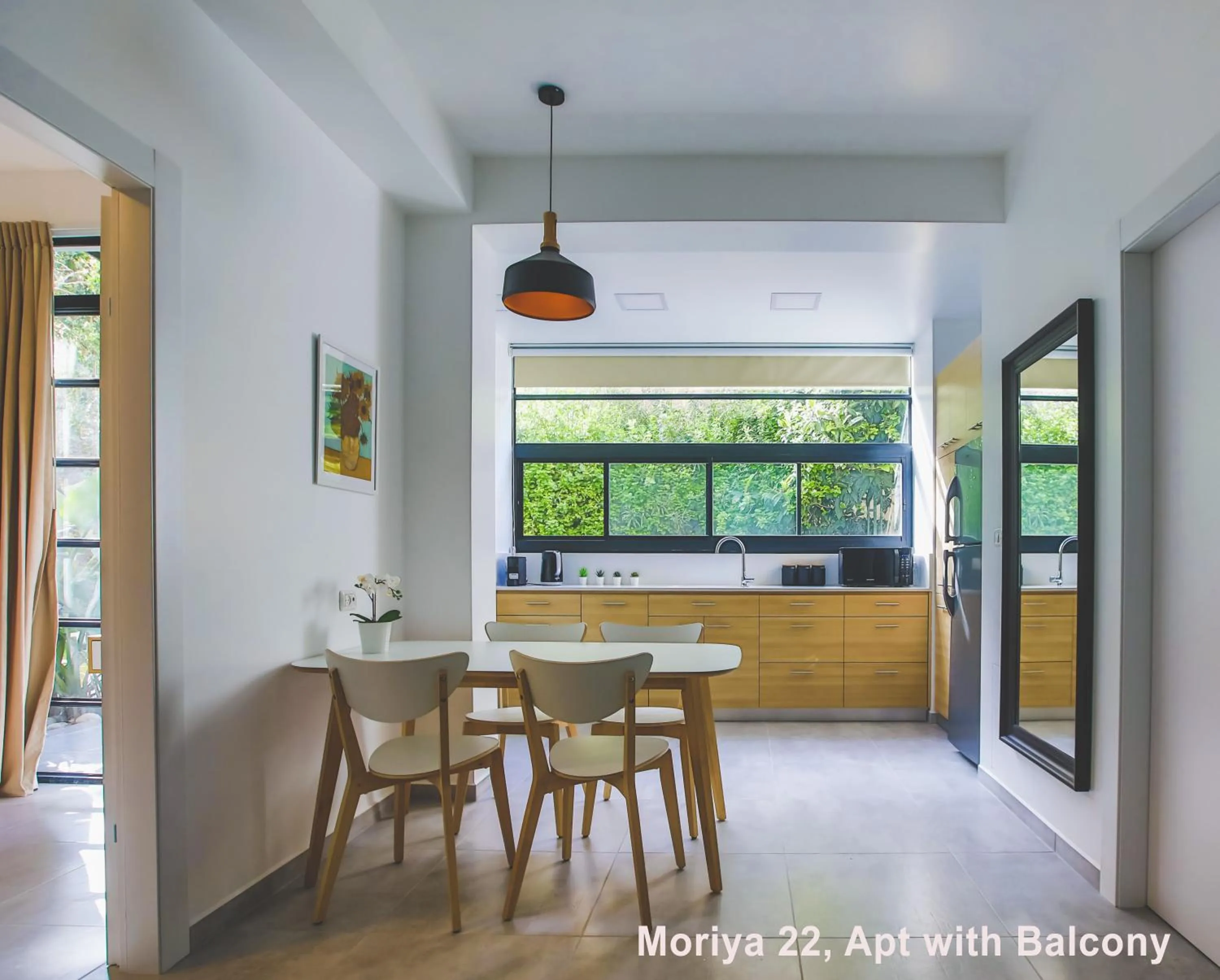 Kitchen or kitchenette in Carmel Boutique Apartments