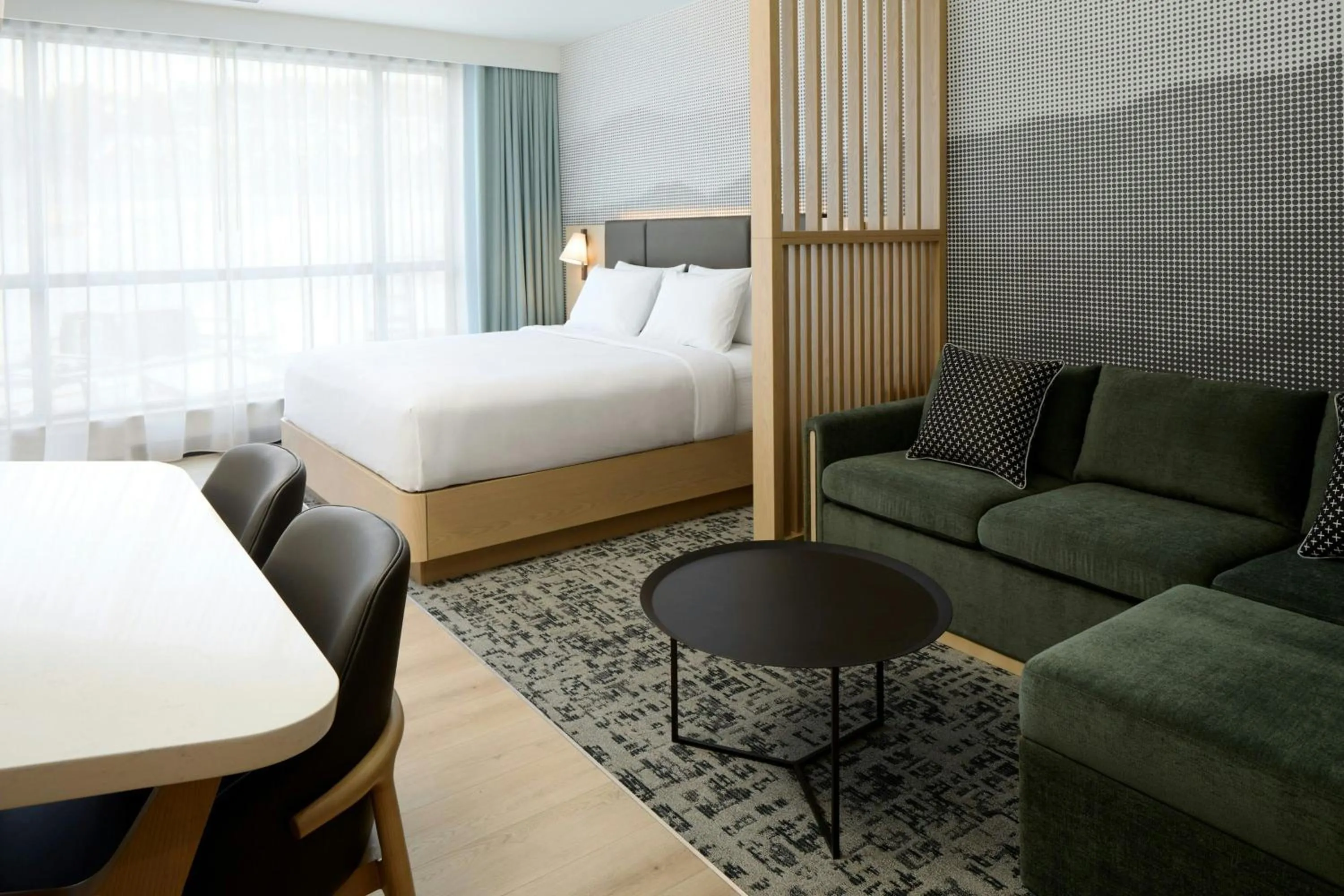 Living room, Bed in Residence Inn by Marriott Bromont