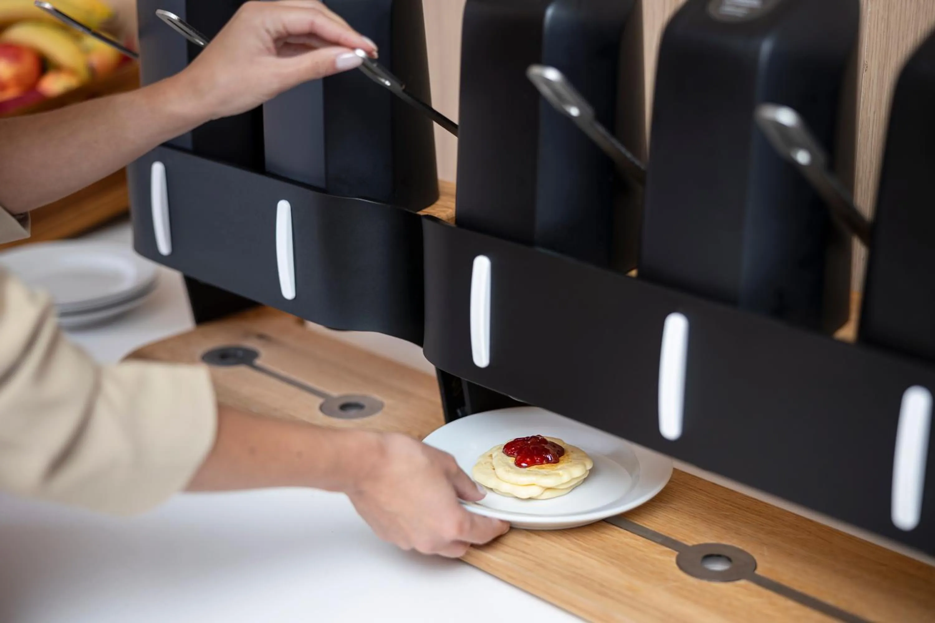 Breakfast in Moov Hotel Porto Norte