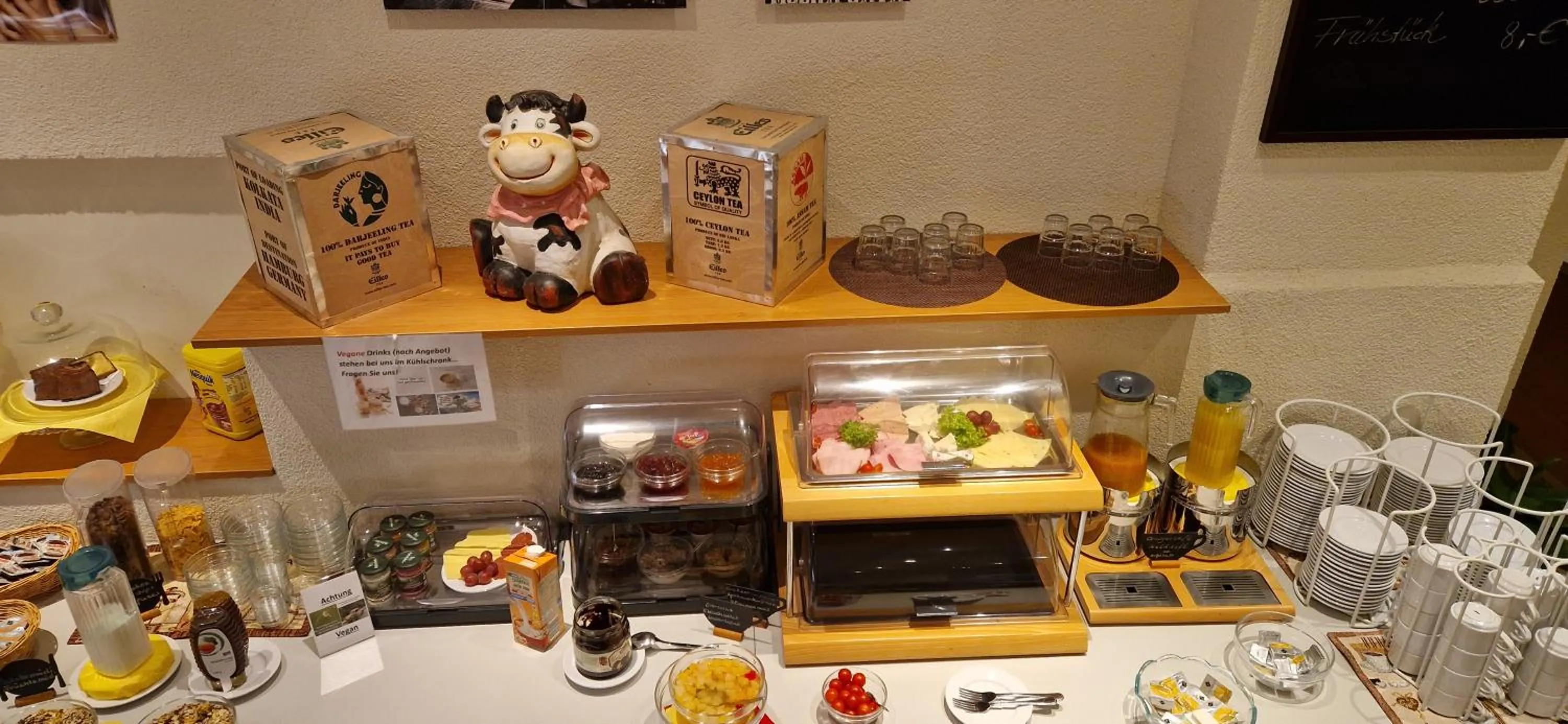 Breakfast in City-Pension Magdeburg