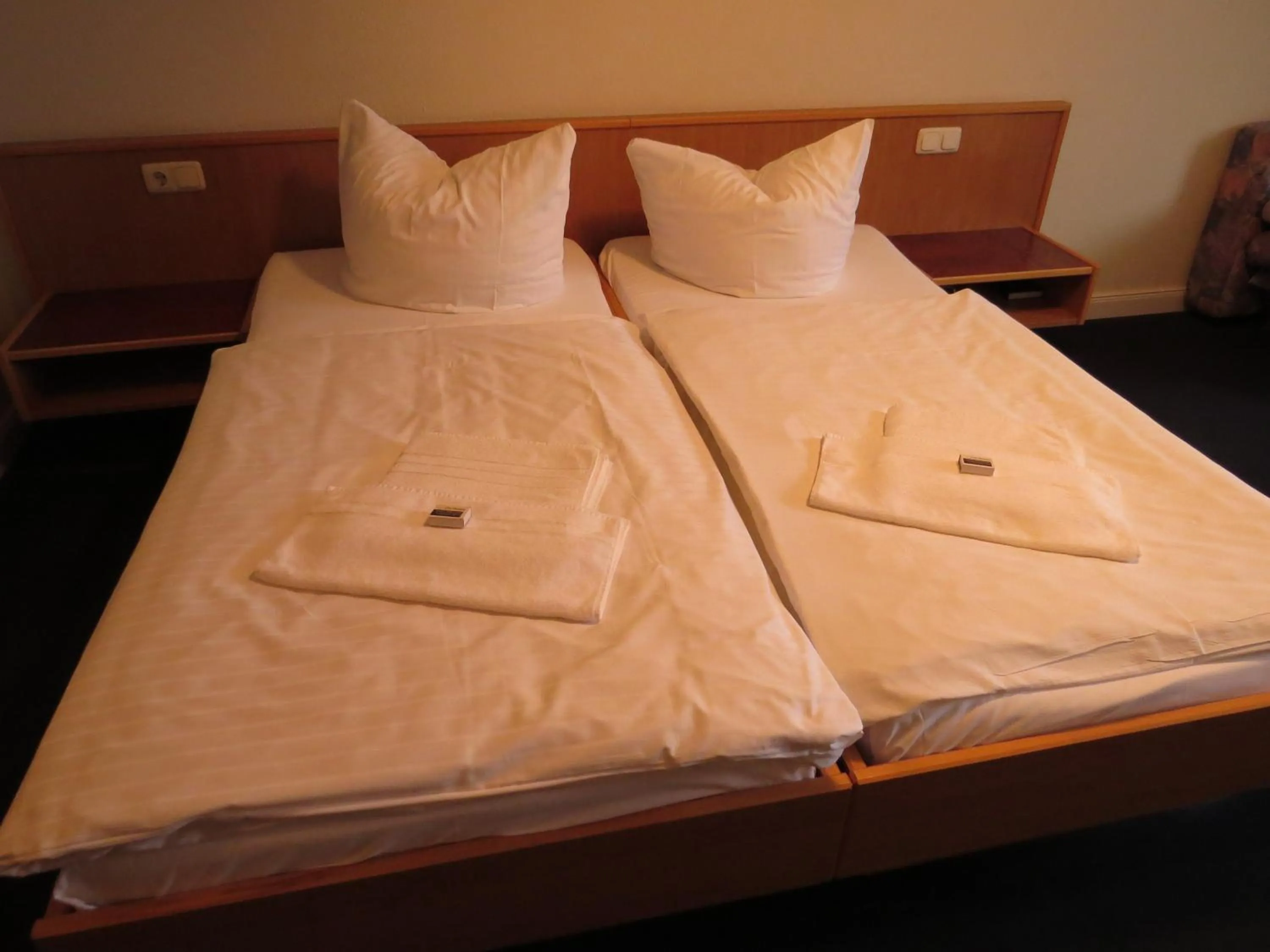 Bed in City-Pension Magdeburg
