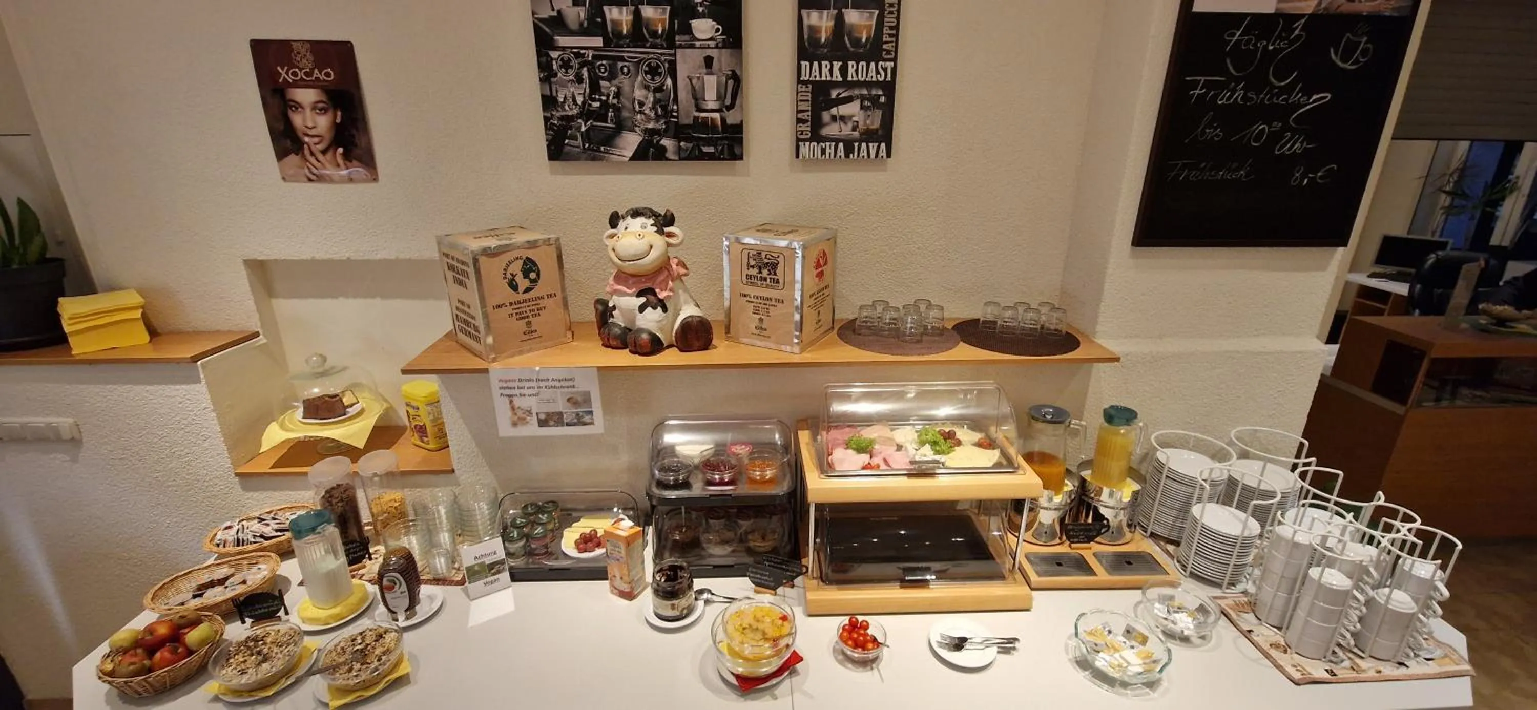 Breakfast in City-Pension Magdeburg