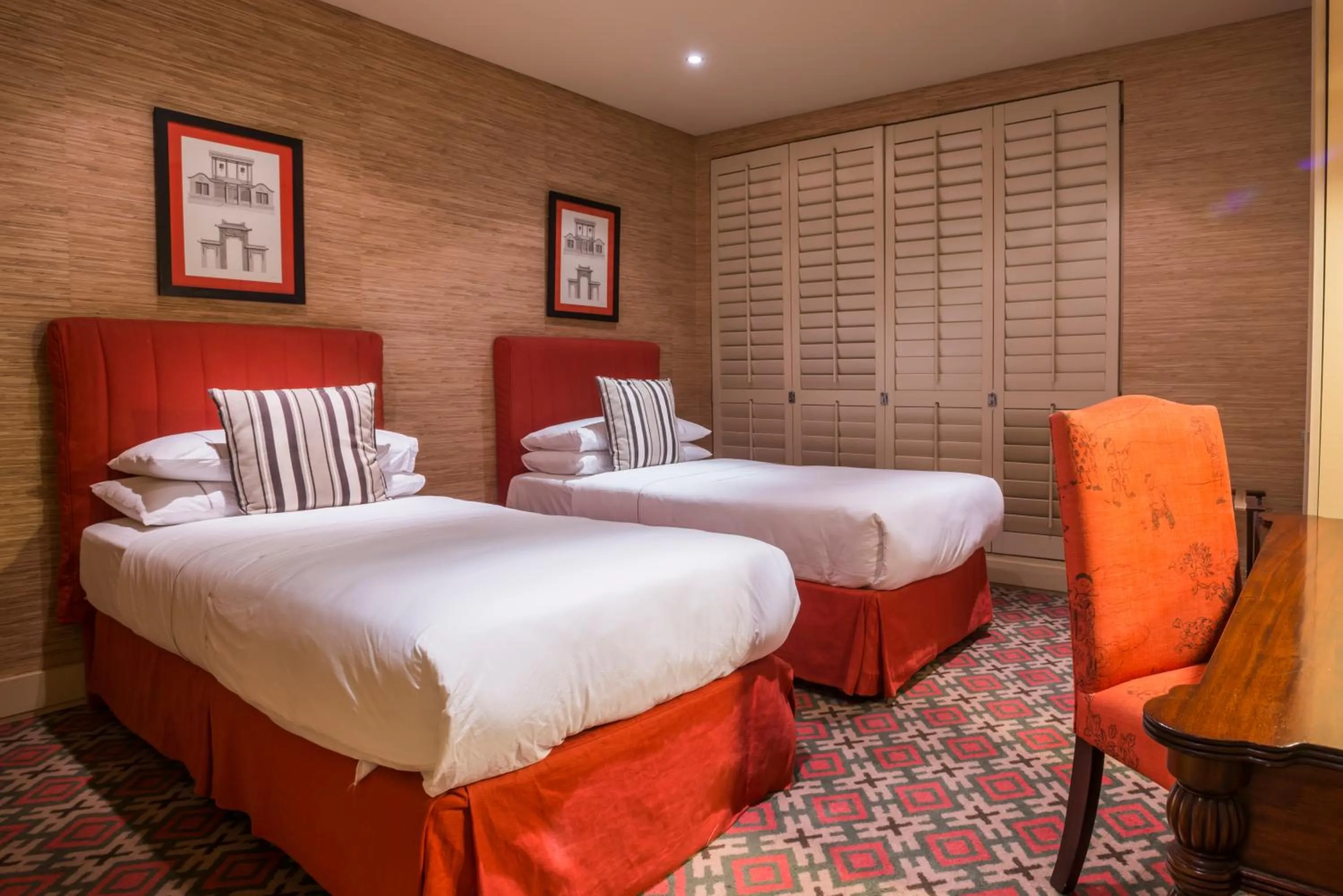 Bed in Royal Palm Hotel