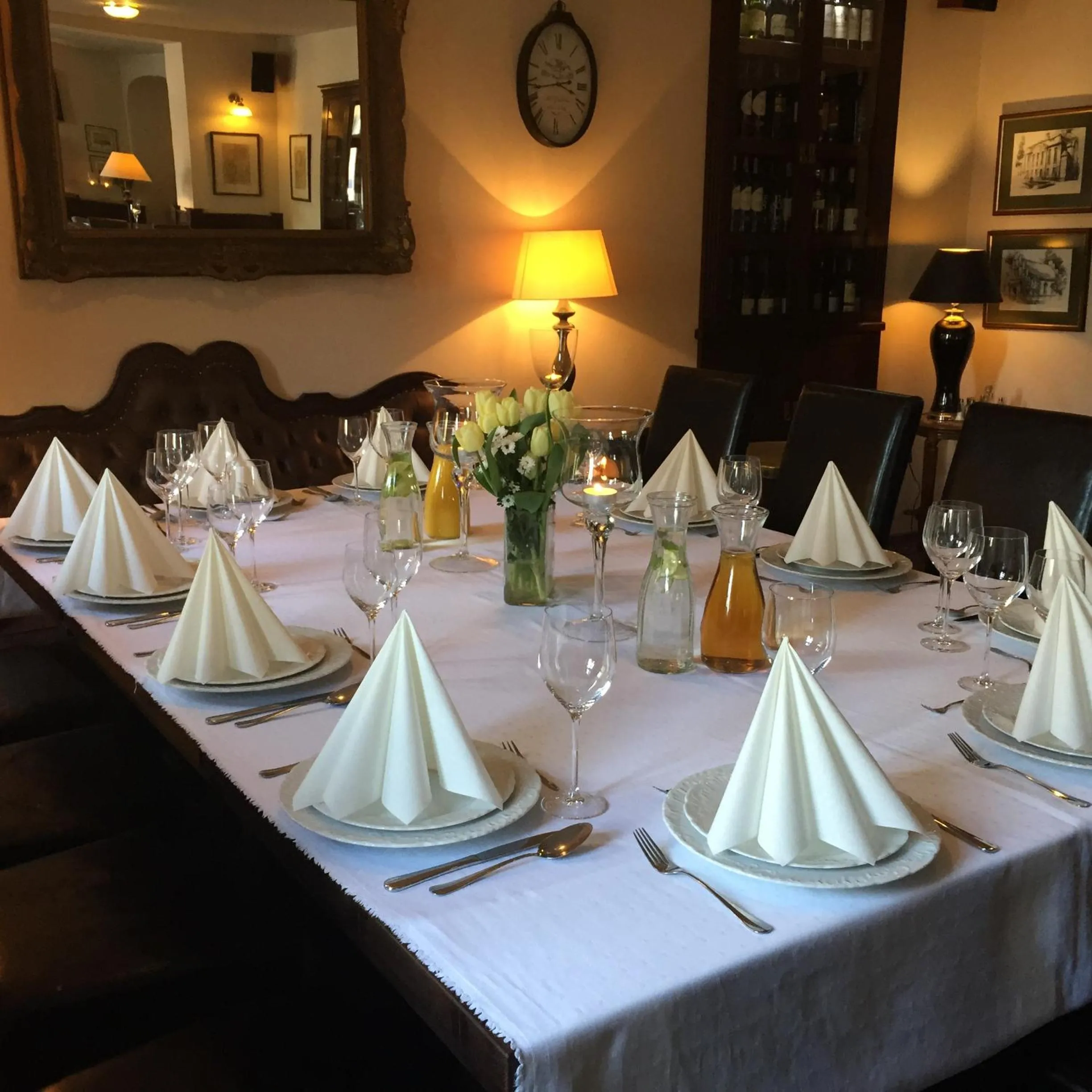 Restaurant/places to eat in Hotel Retro B.A. Zientarski