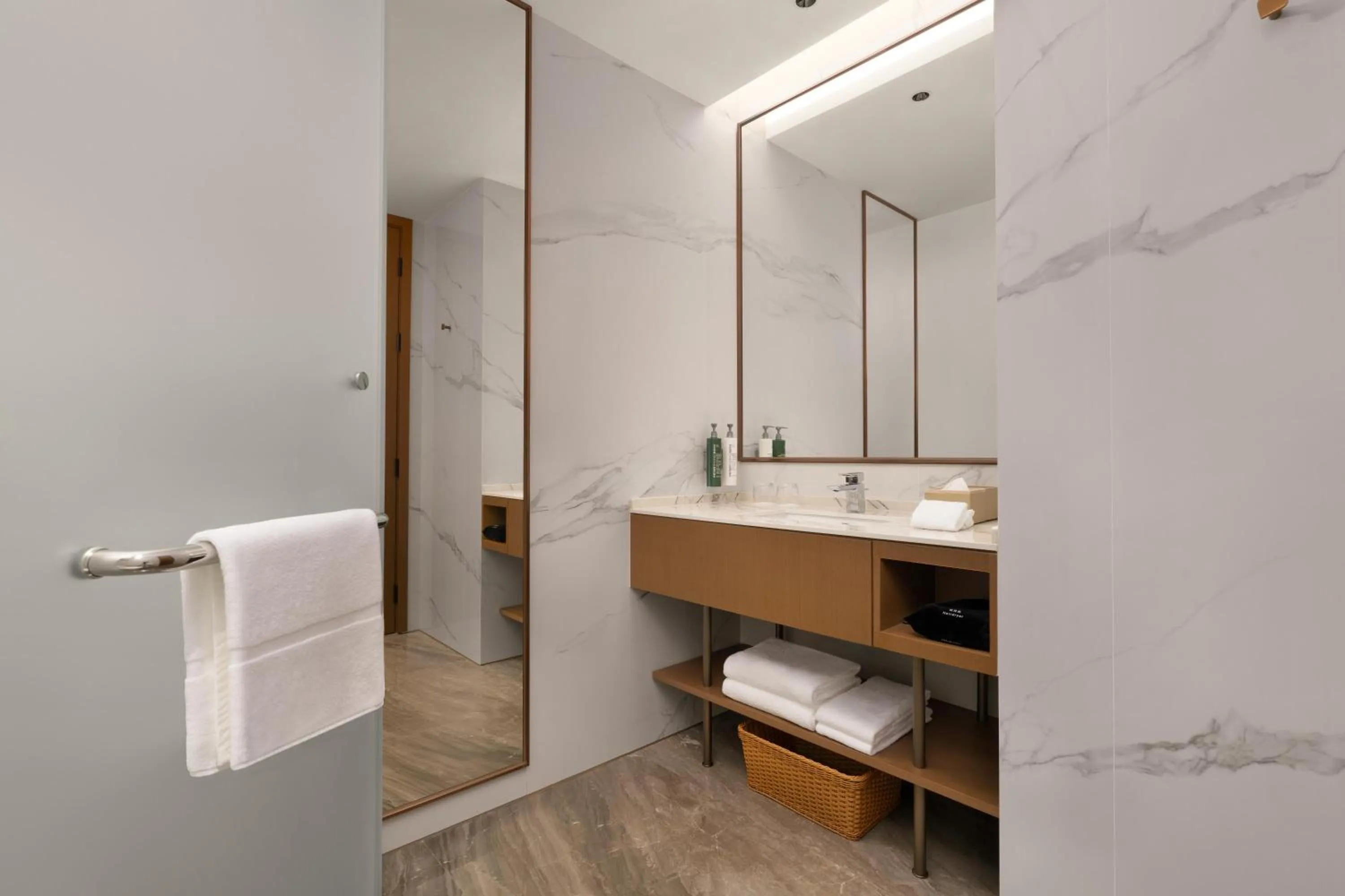 Bathroom in Hilton Garden Inn Shaoxing Yuecheng South