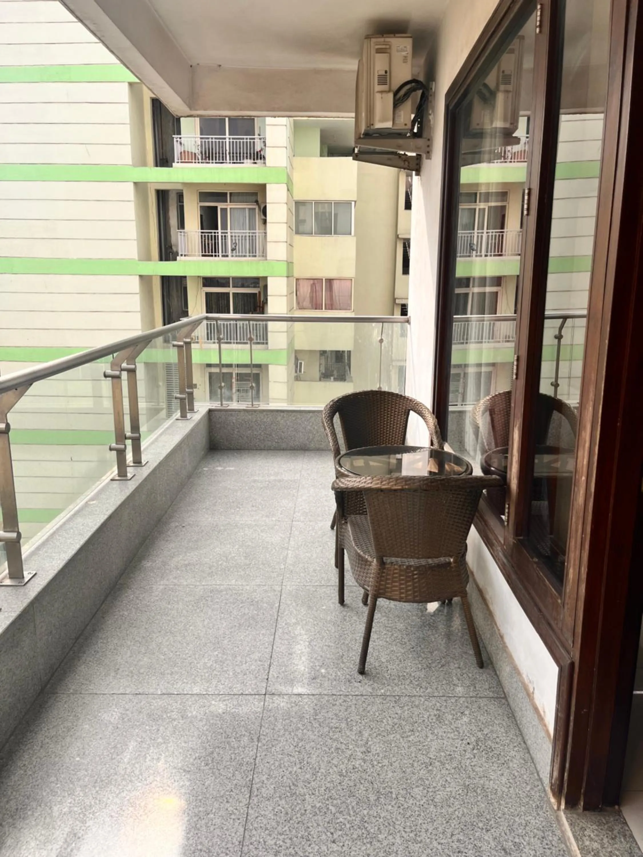 Balcony/Terrace in Gazebo Inn & Suites Medanta
