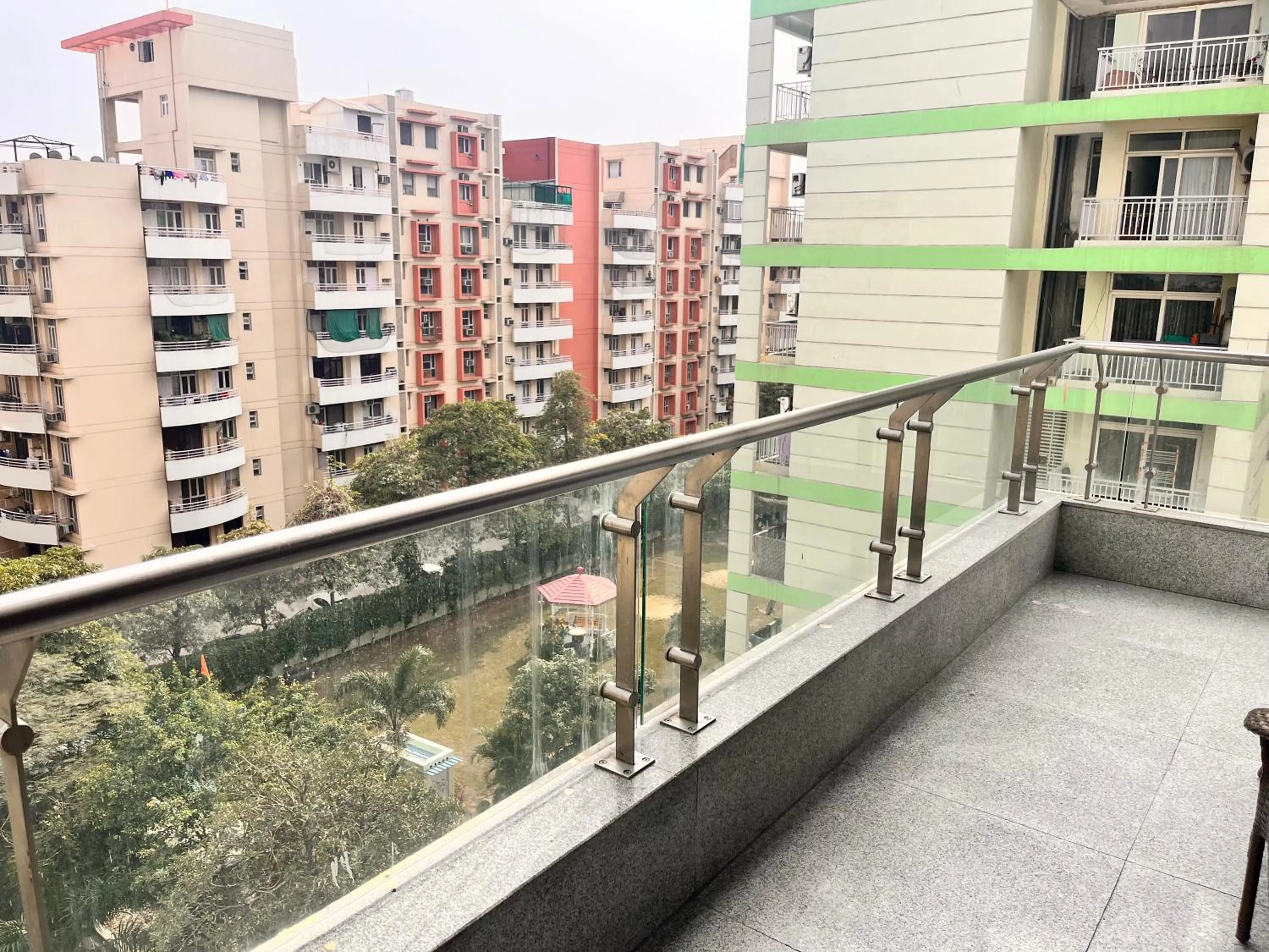 Balcony/Terrace in Gazebo Inn & Suites Medanta