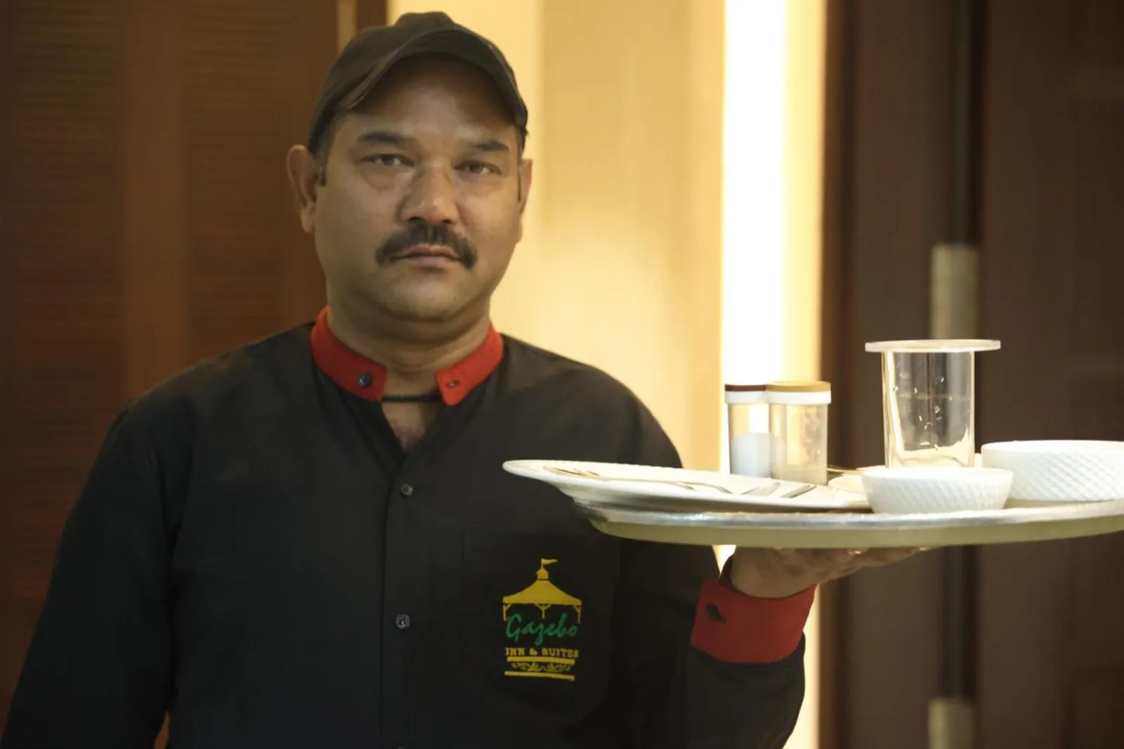 Gazebo Inn & Suites Medanta