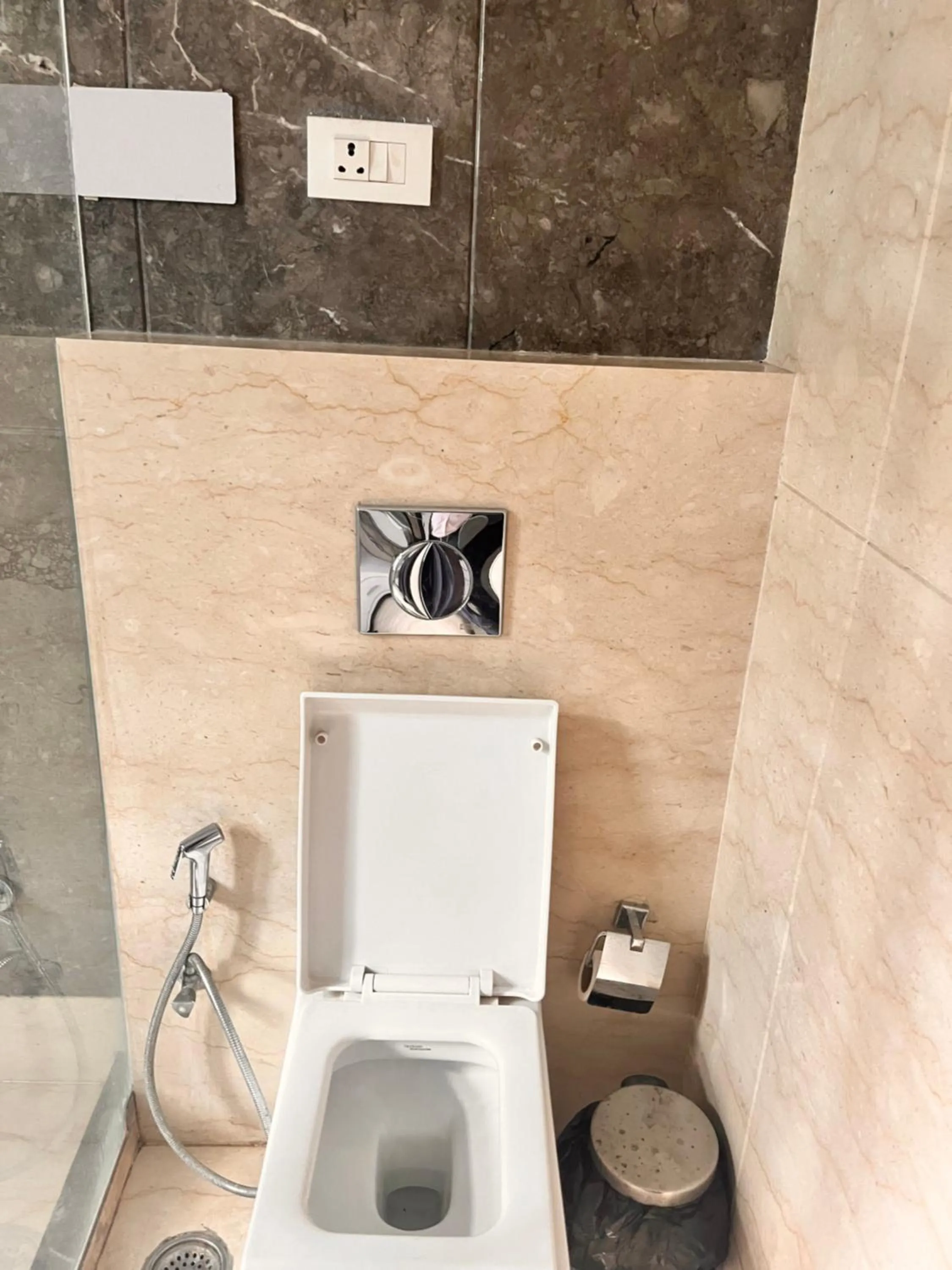 Bathroom in Gazebo Inn & Suites Medanta