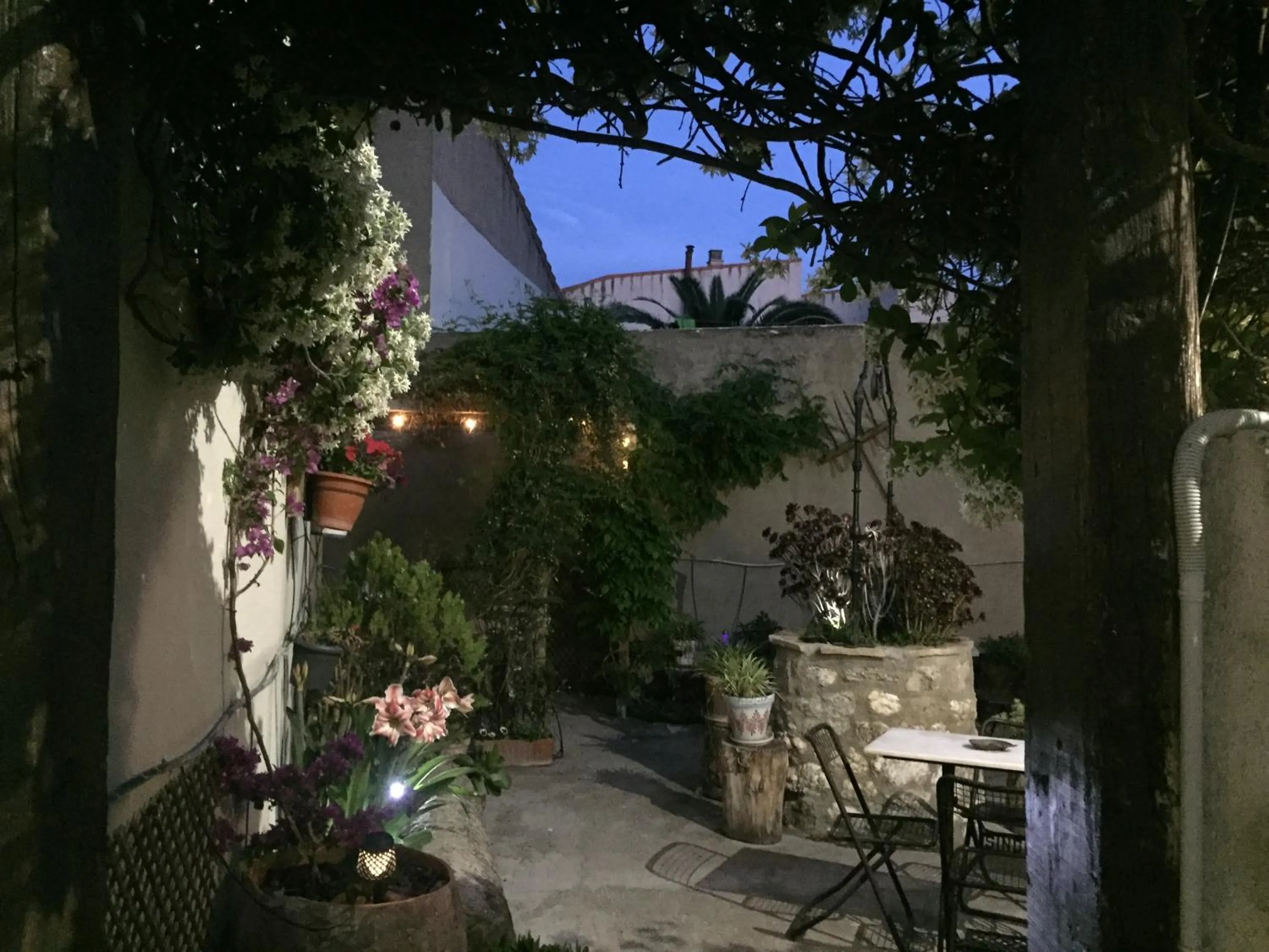 Night in Casa Rural "La Bardena Blanca I "