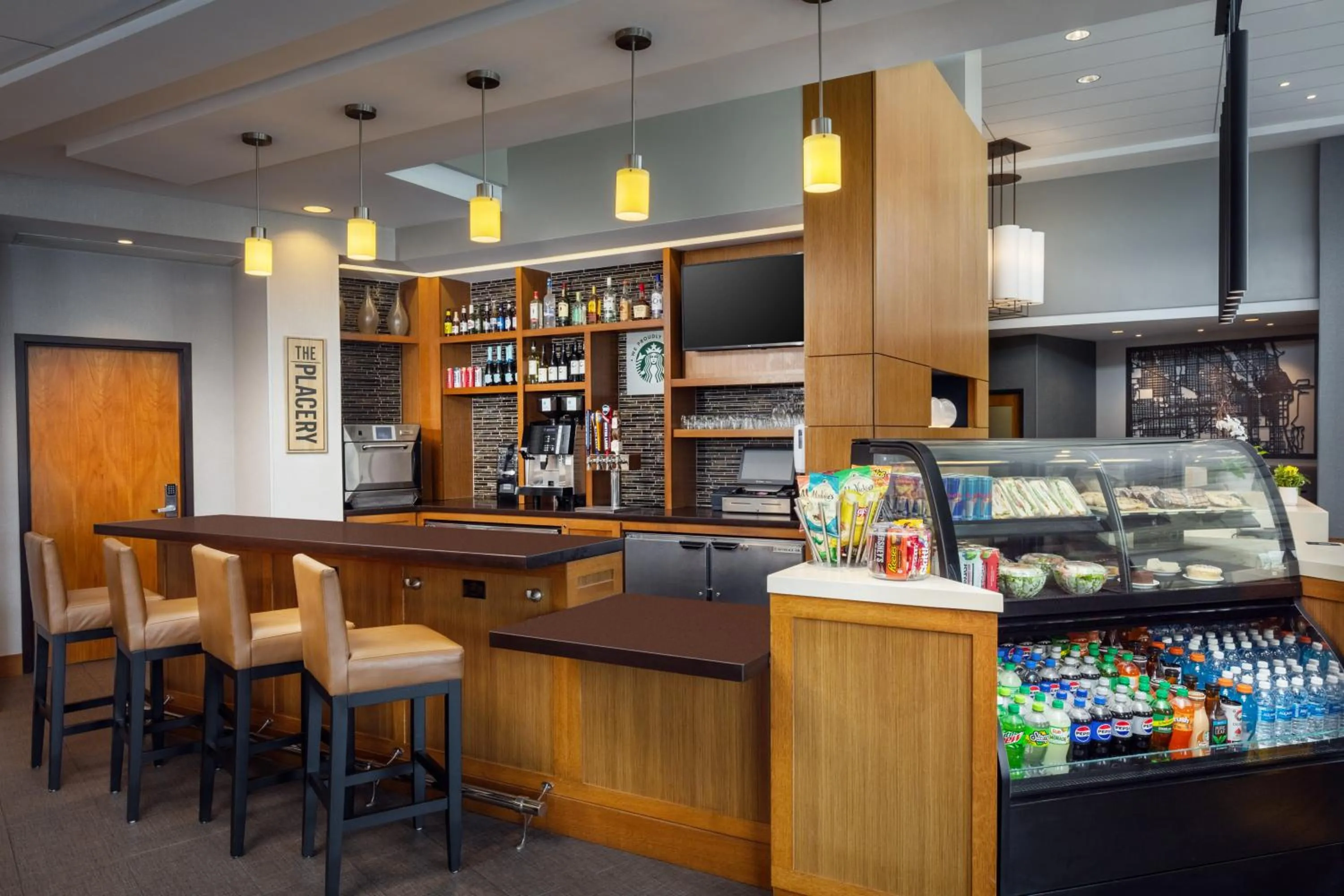 Restaurant/places to eat in Hyatt Place Chicago Midway Airport