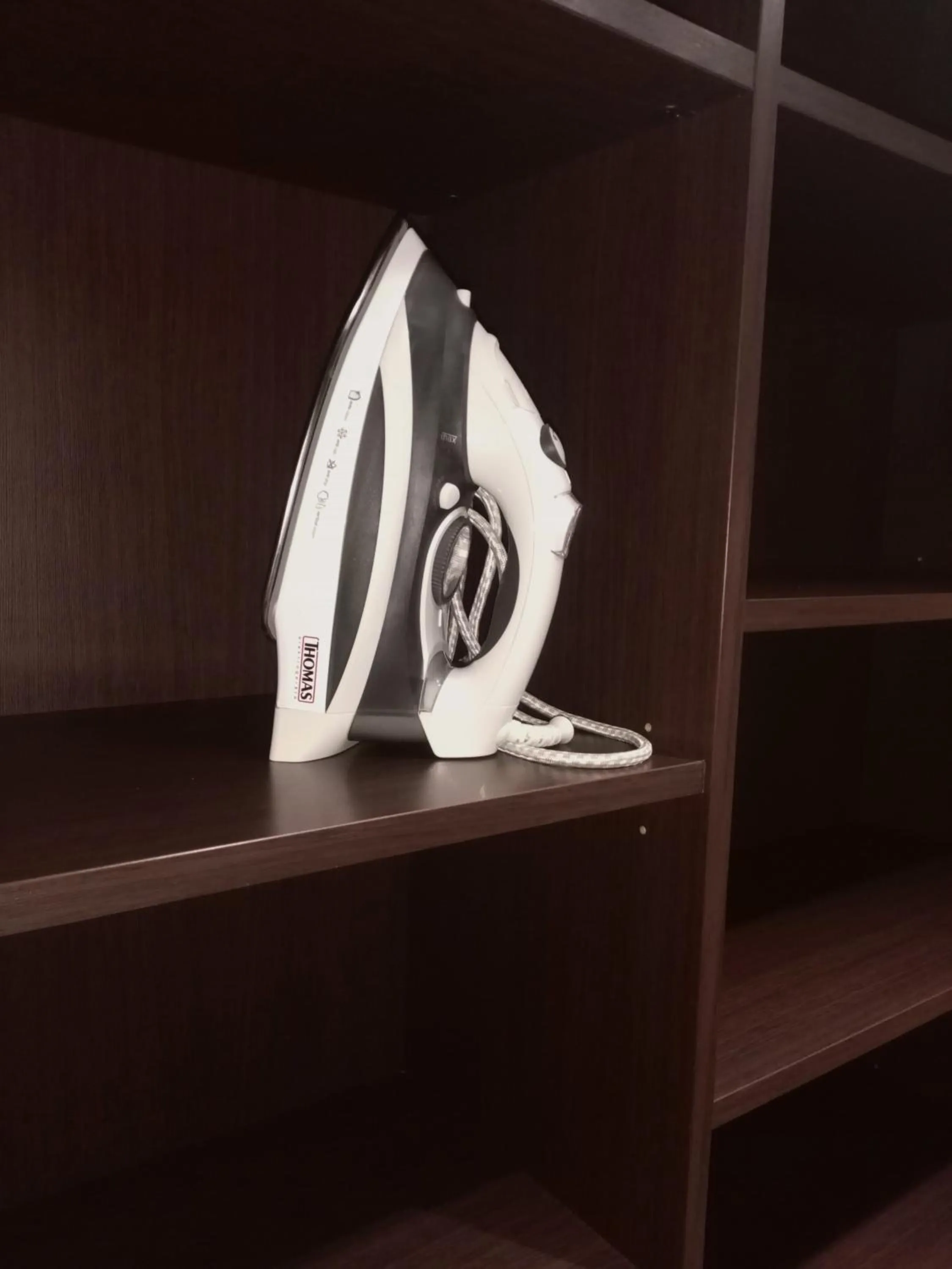 Decorative detail in Sunset Aparts