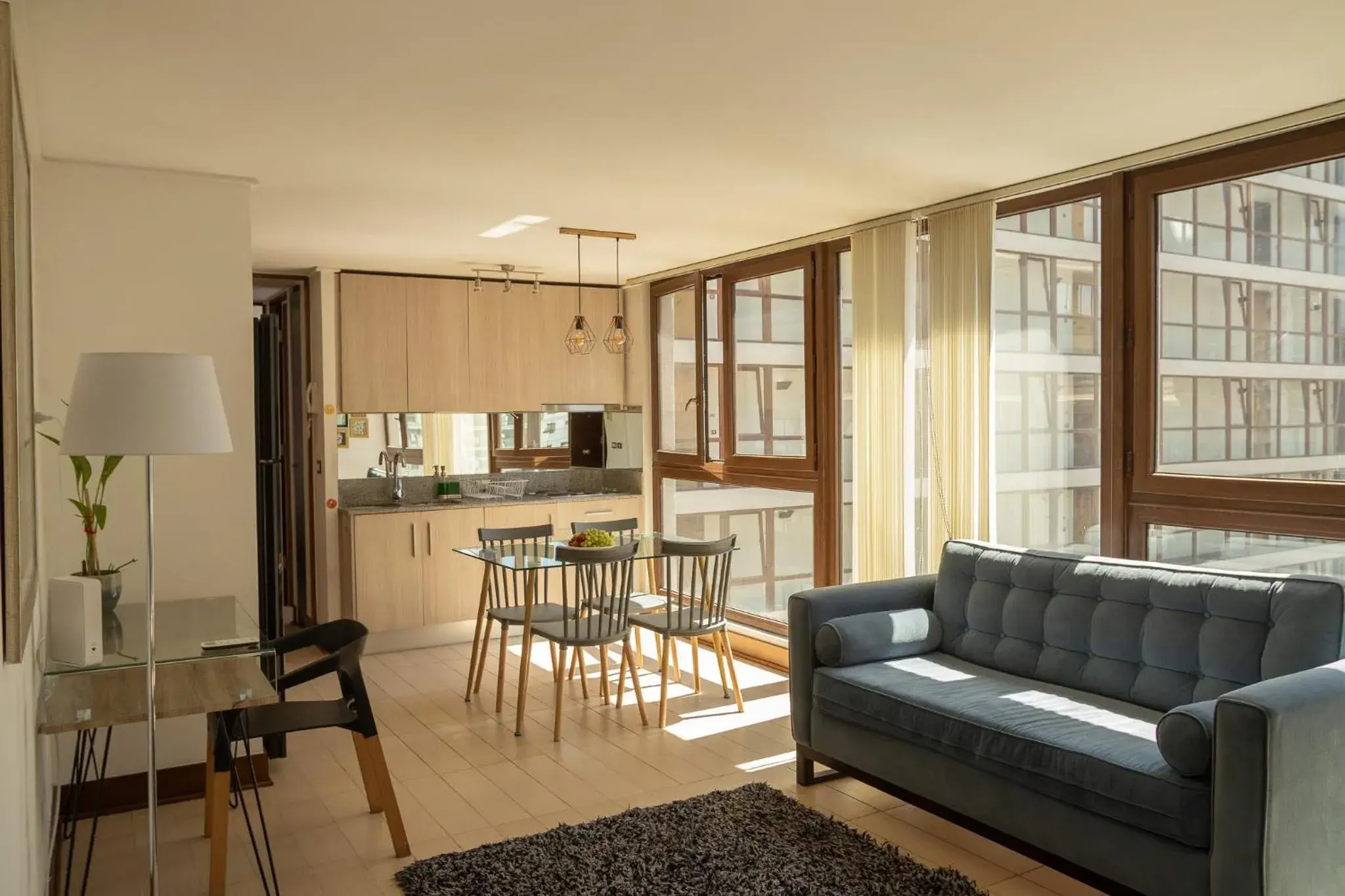 Two-Bedroom Apartment in Sunset Aparts Two-Bedroom Apartment in Sunset Aparts