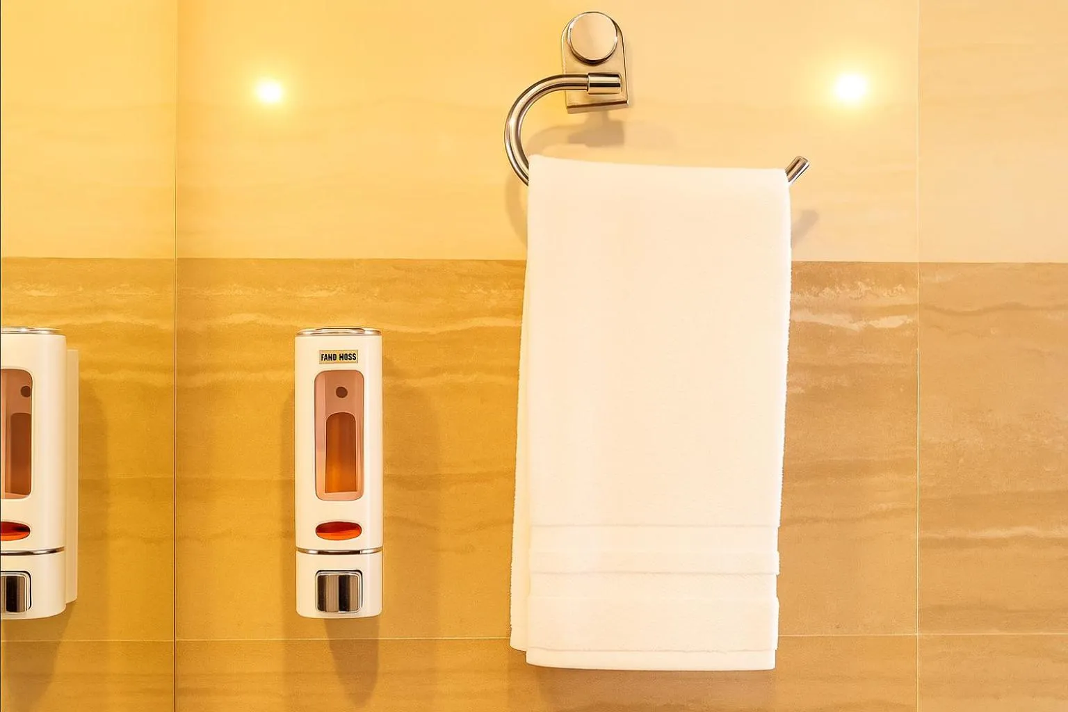 Bathroom in Hotel Winter Line Inn Near St Francis Monastery