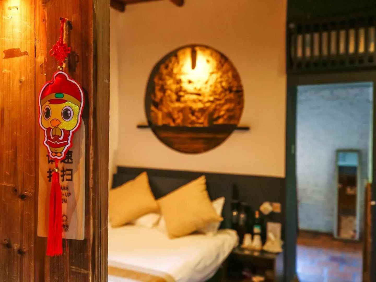 On site, Bed in Tulou Herongzhuang Inn