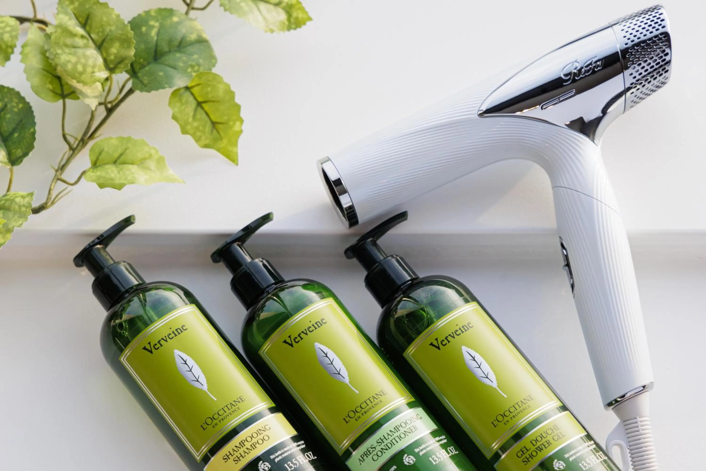 Photo of the whole room in The Park Front Hotel at Universal Studios Japan