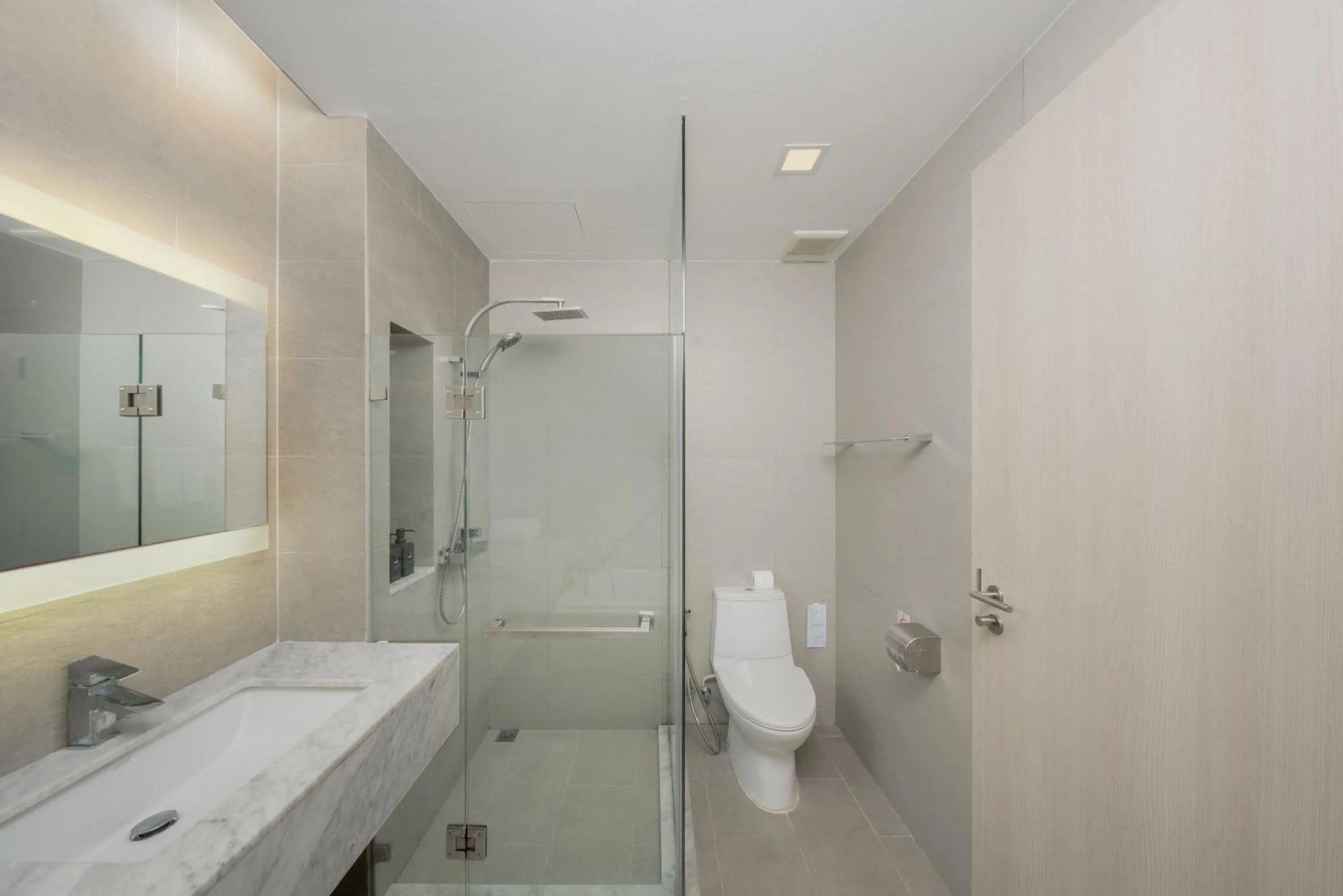 Bathroom in BlueSotel Krabi AoNang Beach