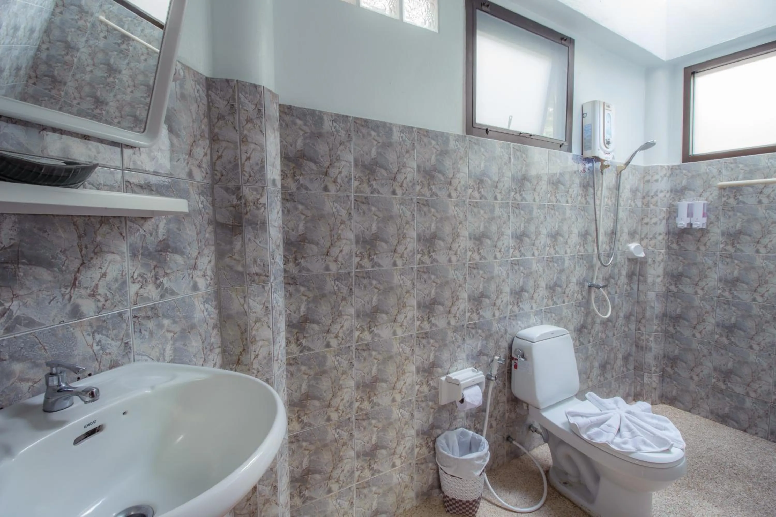 Bathroom in Chai Chet Resort Koh Chang