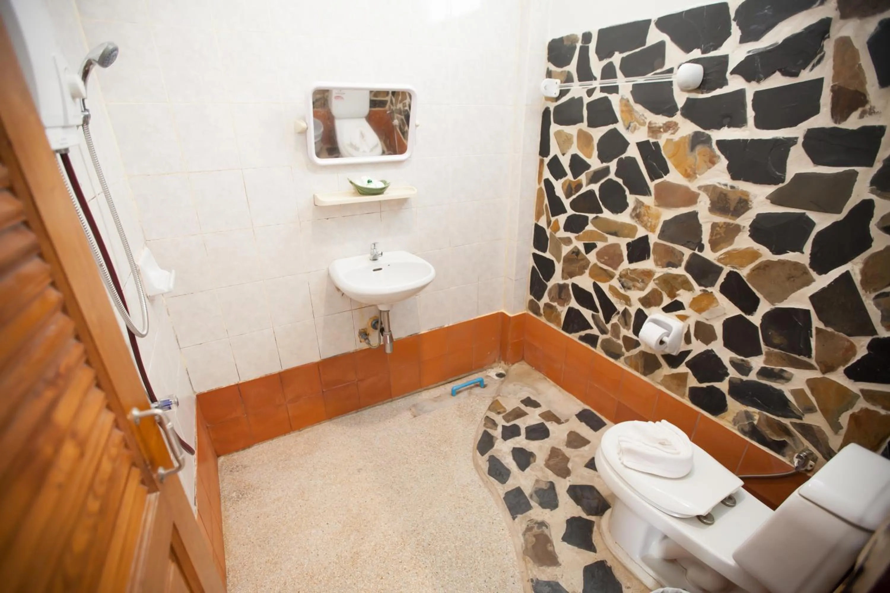 Bathroom in Chai Chet Resort Koh Chang