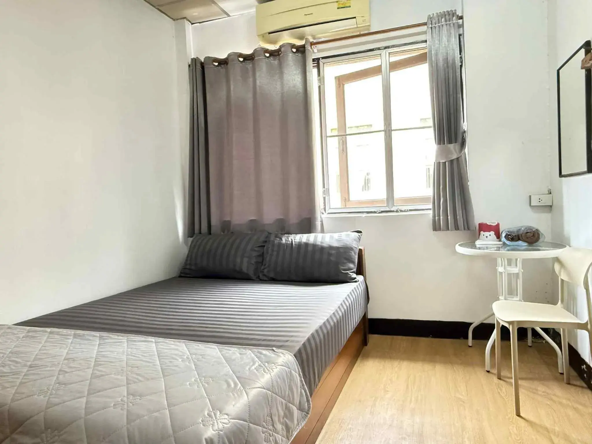 Double Room with Air Conditioning in Tapae Inn Double Room with Air Conditioning in Tapae Inn