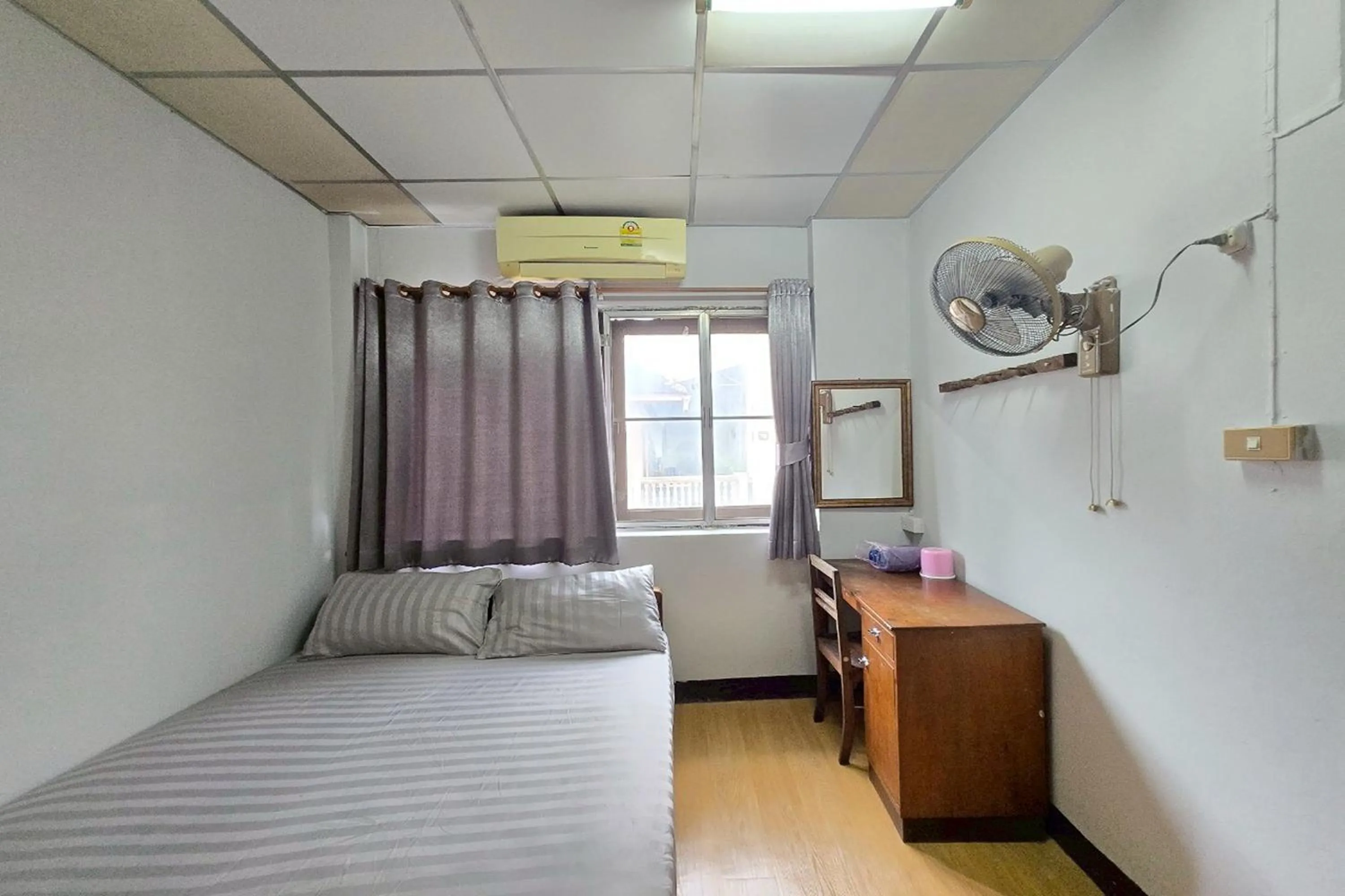 Bedroom, Bed in Tapae Inn