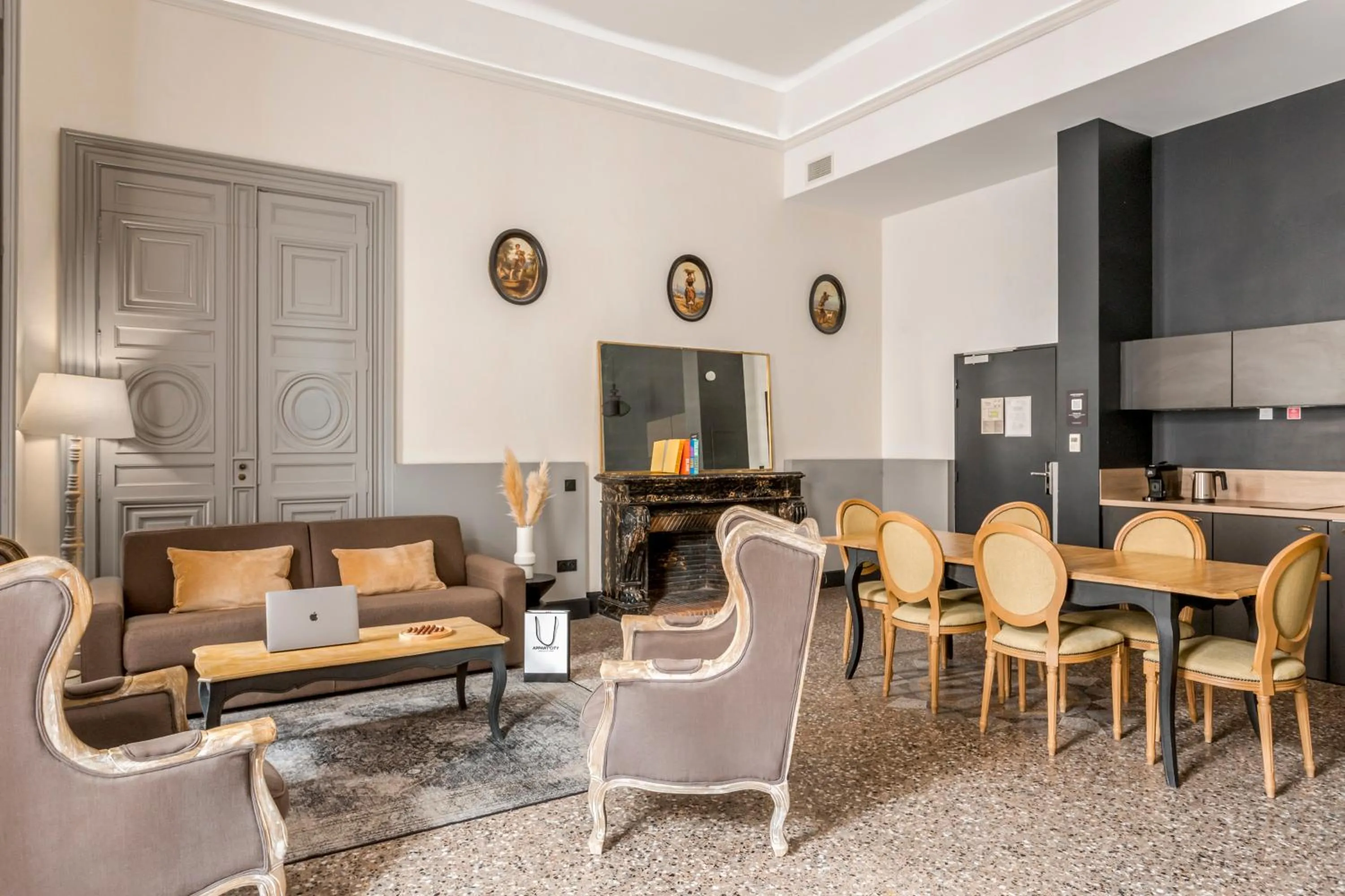 Coffee/tea facilities in Appart'City Collection Nîmes Arènes