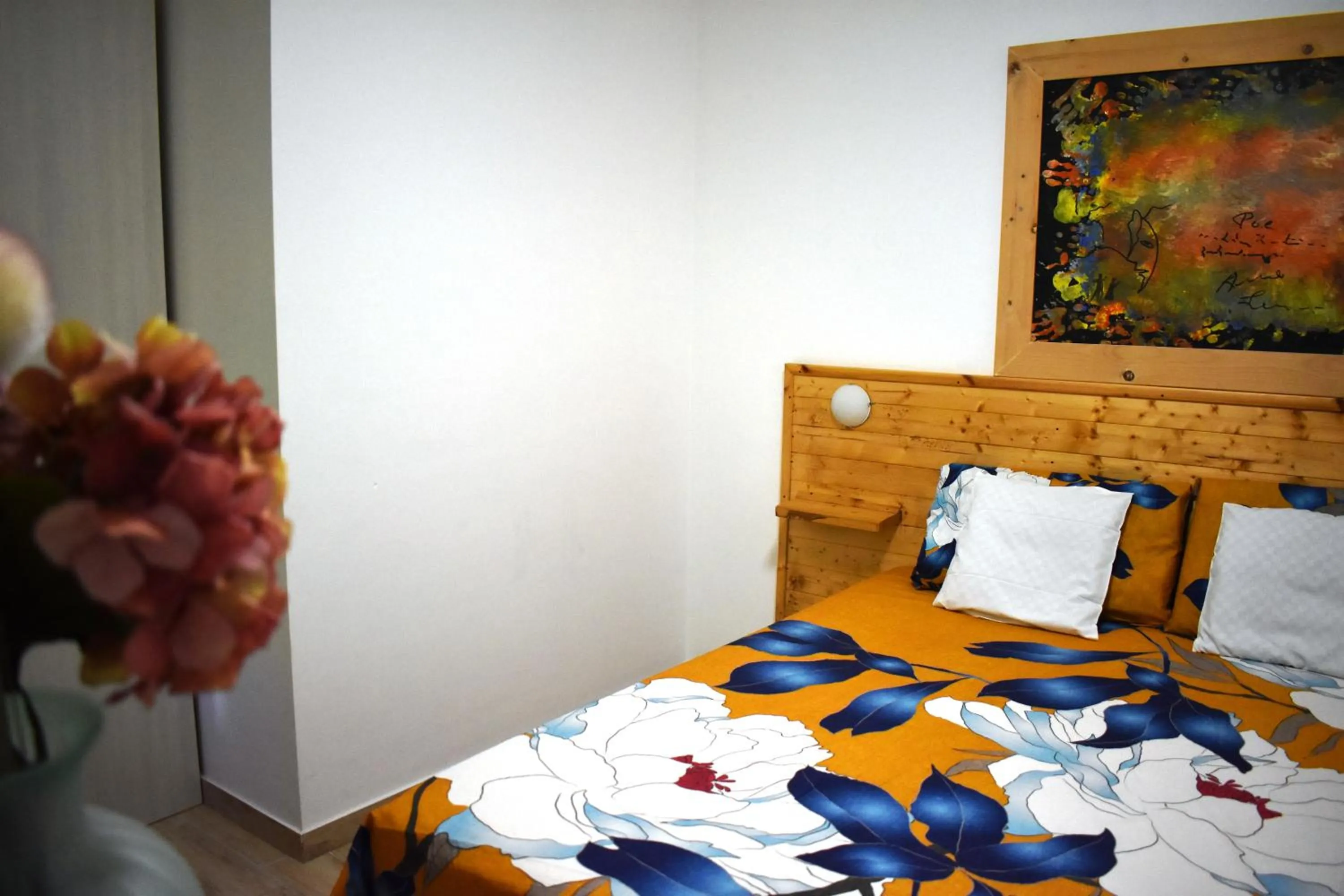 Bed in Art Village Residence