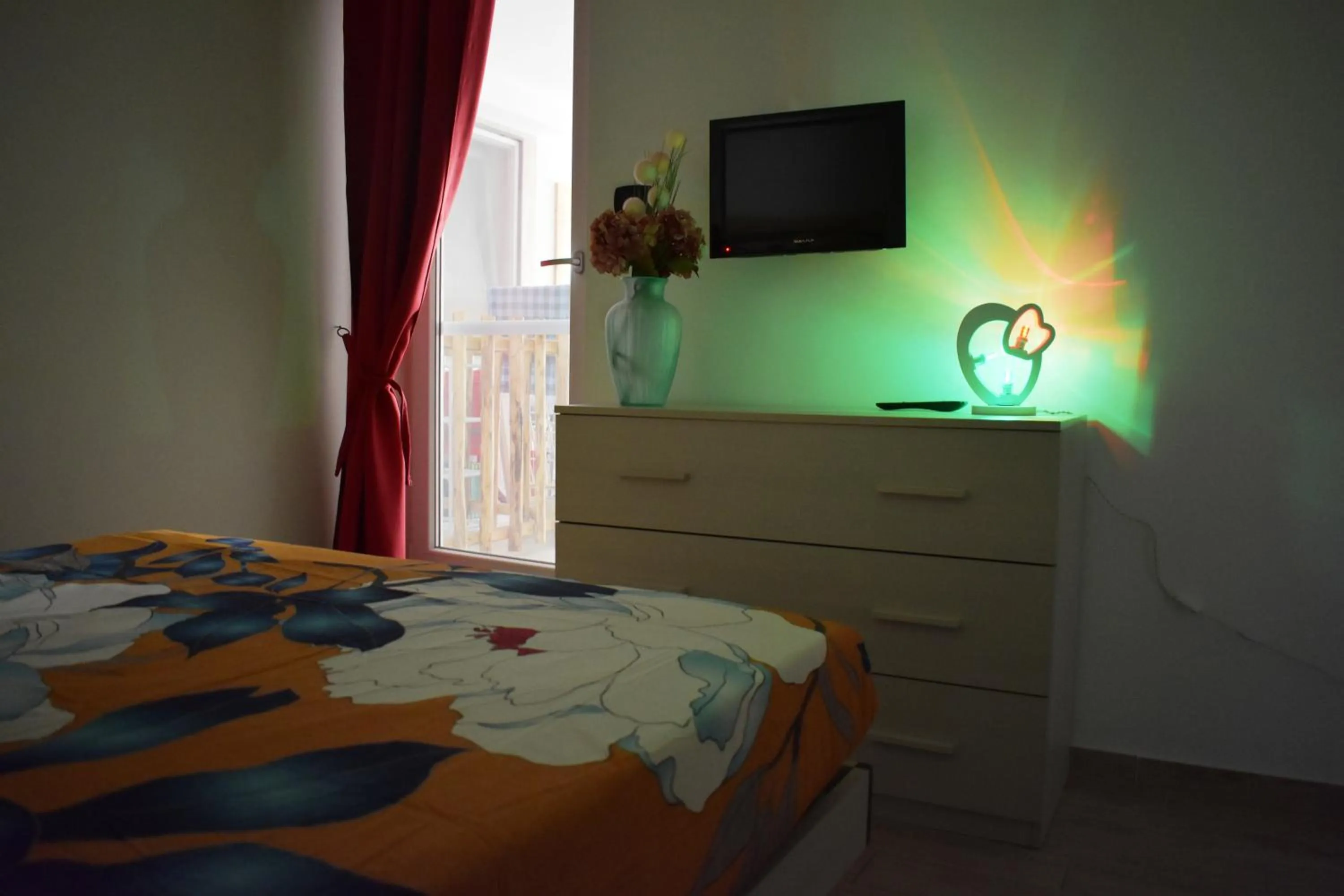 Bed in Art Village Residence