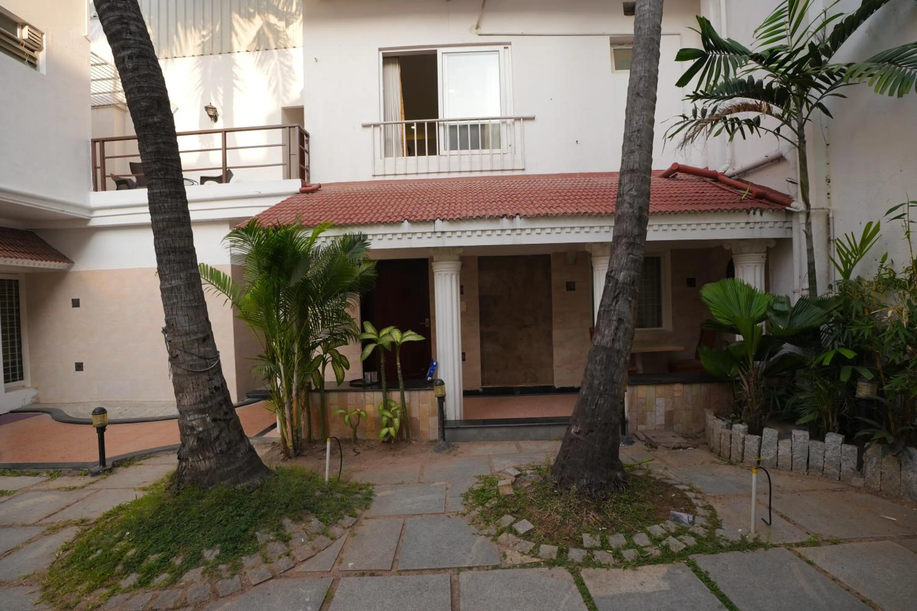 Inner courtyard view in Avenue 11 Boutique Residences, Poes Garden Chennai