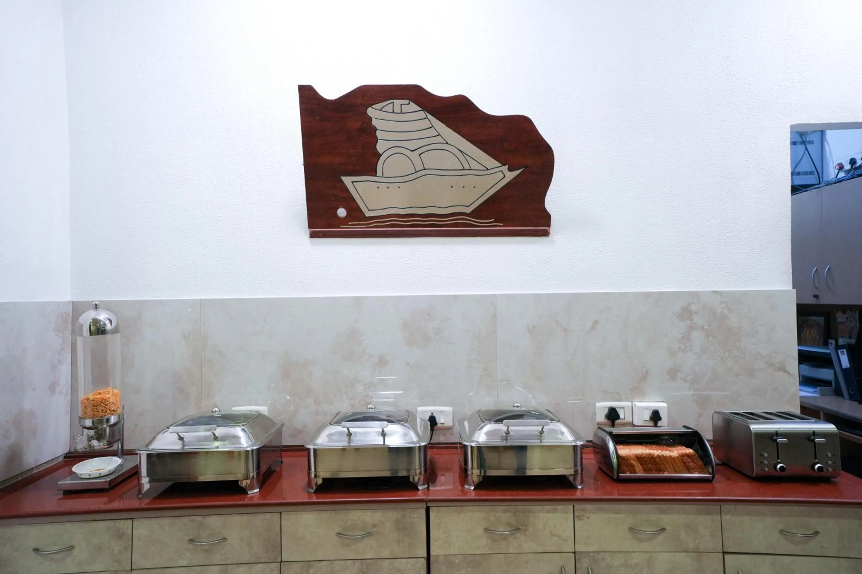 Breakfast in Avenue 11 Boutique Residences, Poes Garden Chennai