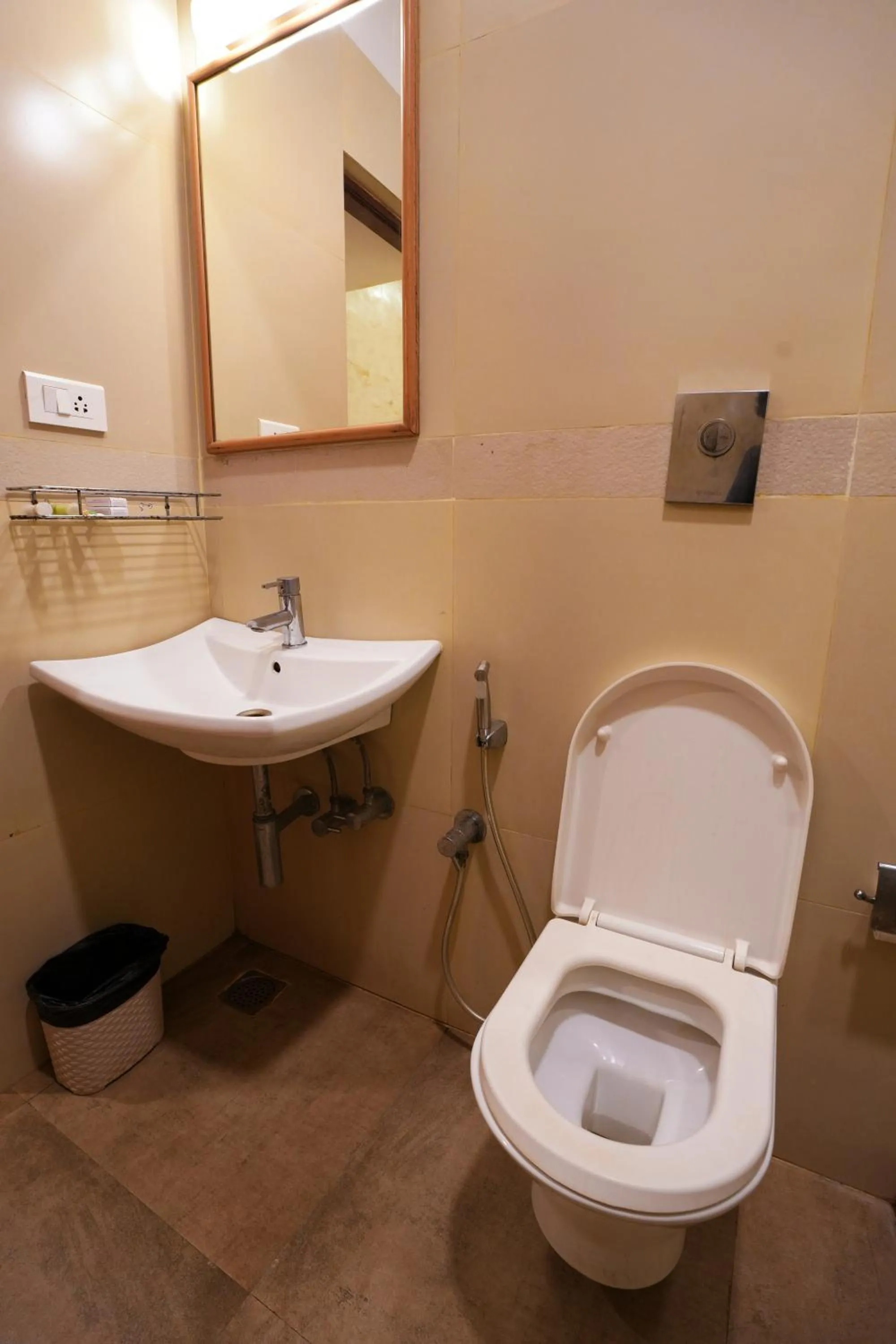 Bathroom in Avenue 11 Boutique Residences, Poes Garden Chennai