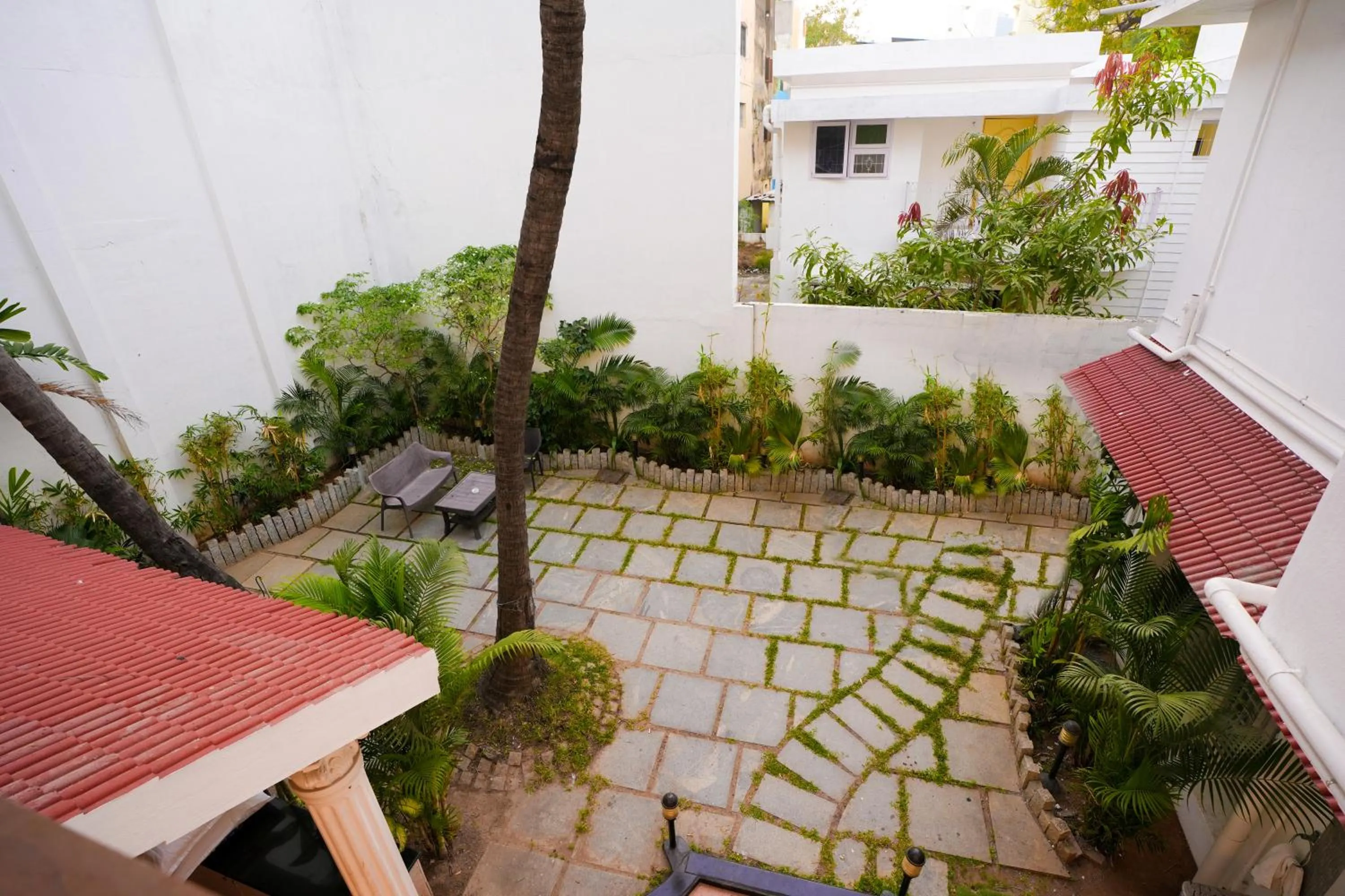 Inner courtyard view in Avenue 11 Boutique Residences, Poes Garden Chennai