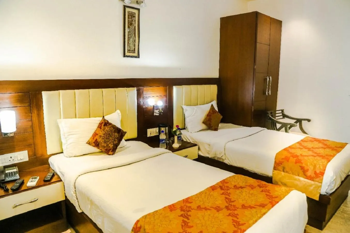 Photo of the whole room, Bed in Hotel Taj Heights