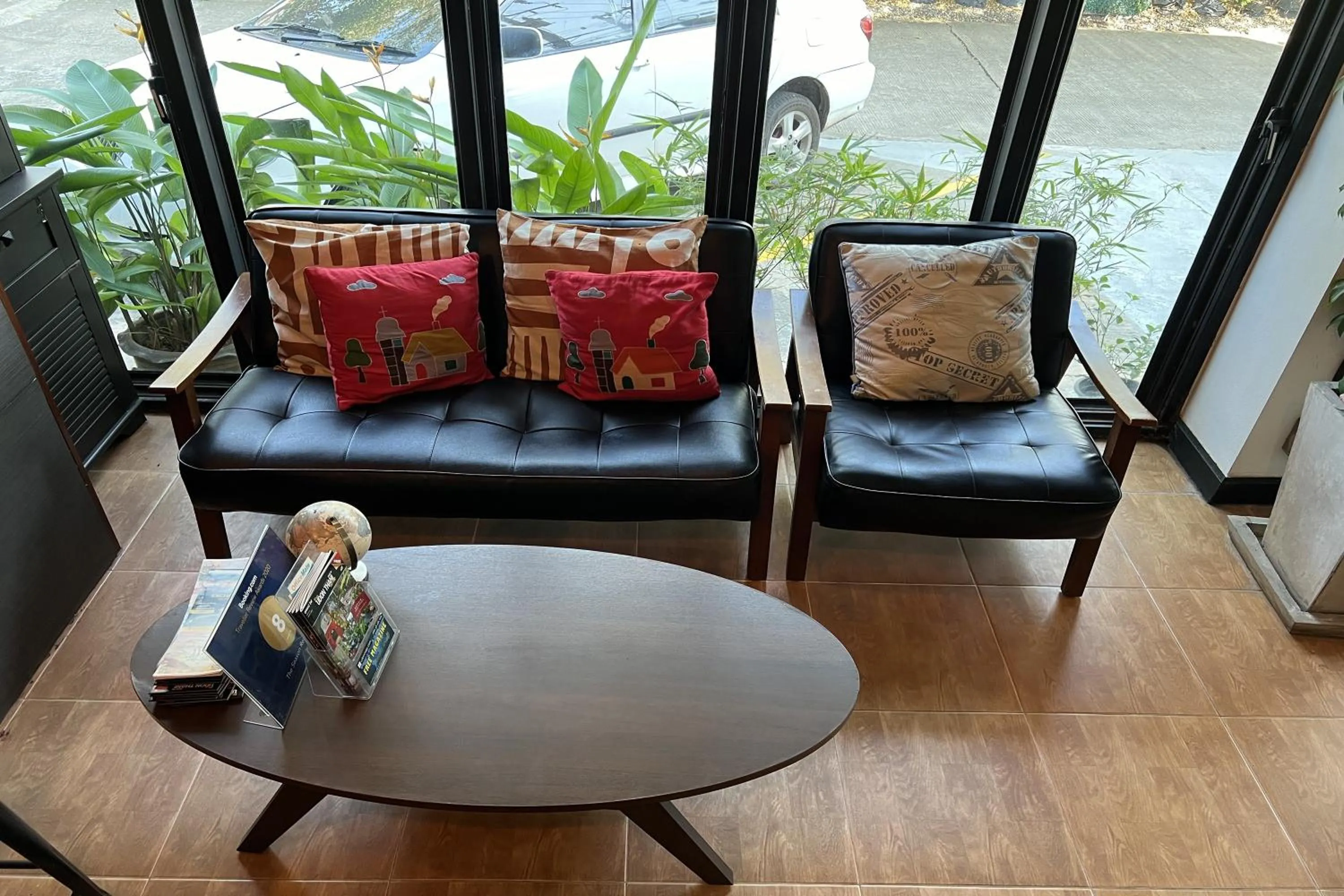 Seating area in The Season Airport Udonthani