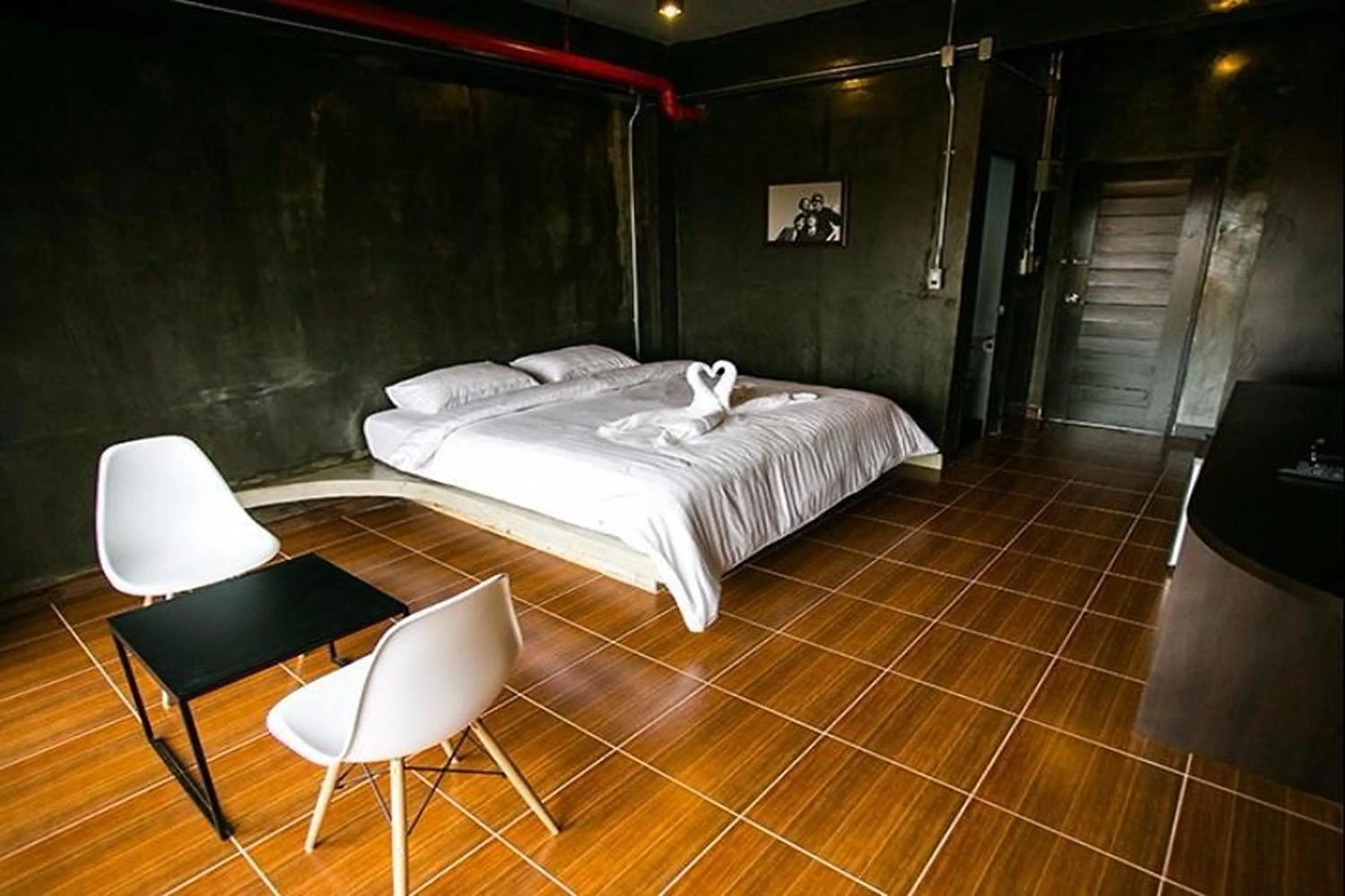 Bedroom, Bed in The Season Airport Udonthani