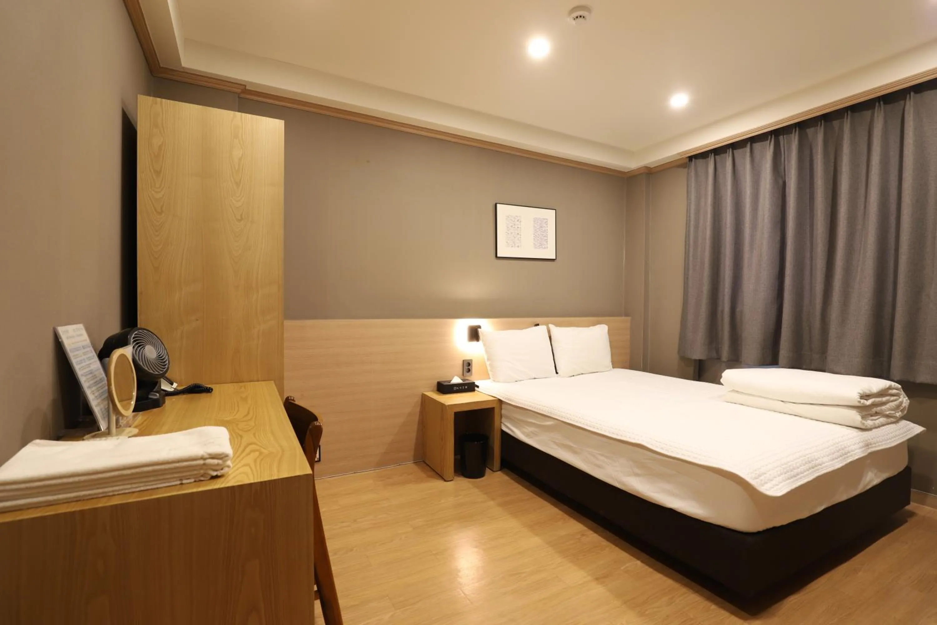 Bed in Busan Nokcheon Hot Spring Hotel