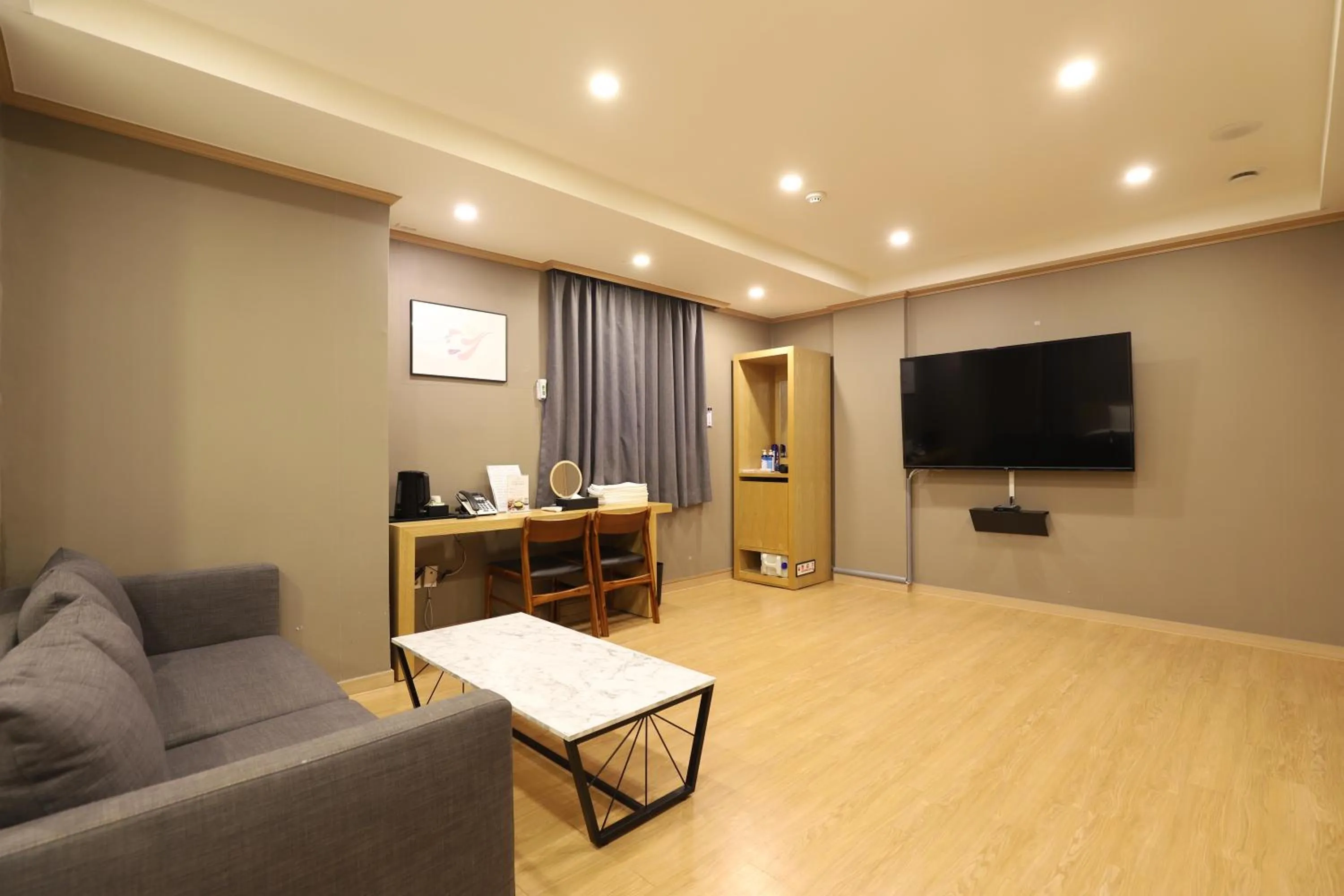 Busan Nokcheon Hot Spring Hotel