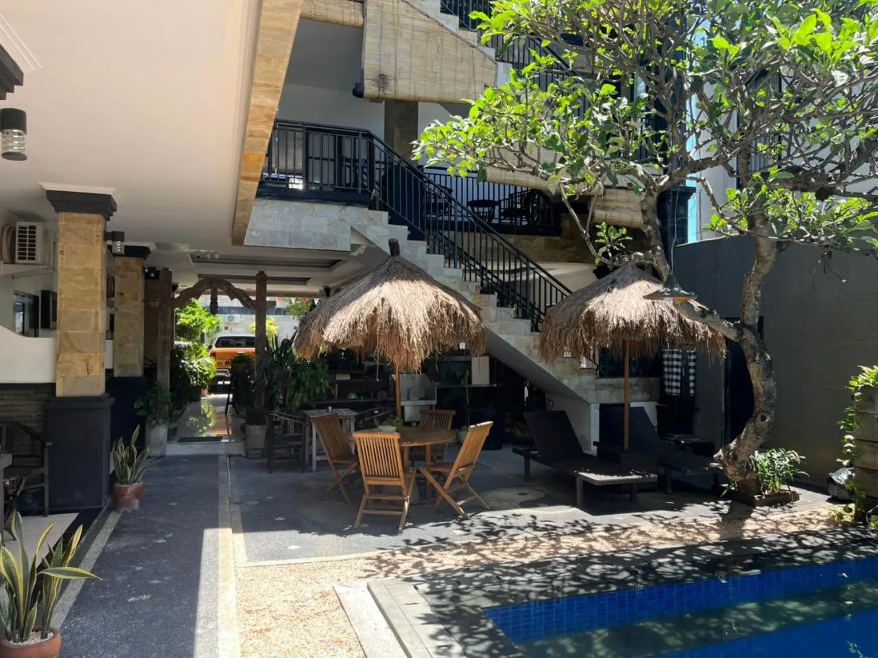 Balcony/Terrace in Tendan Residence Hotel
