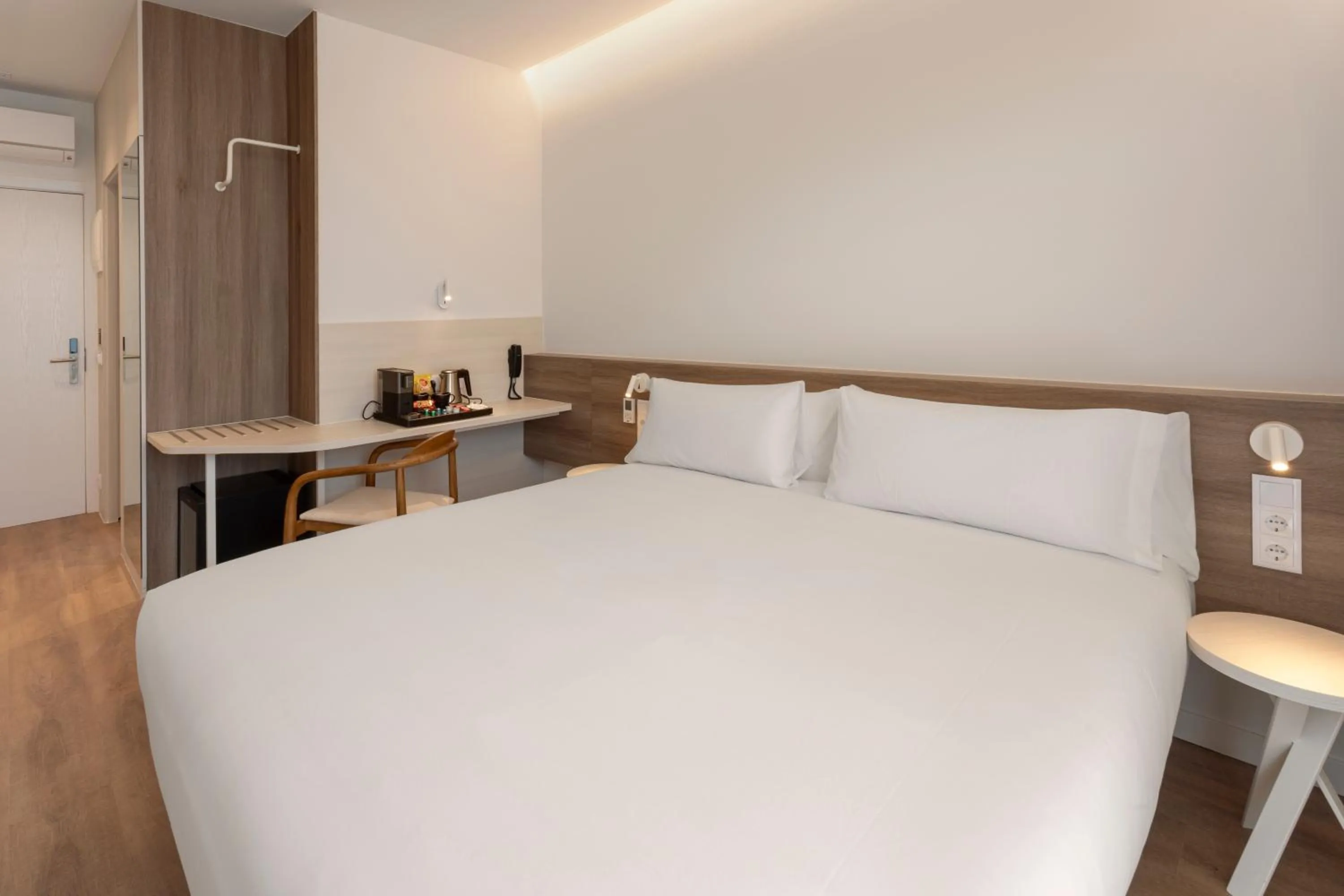 Bed in B&B HOTEL Madrid Vallecas Ensanche