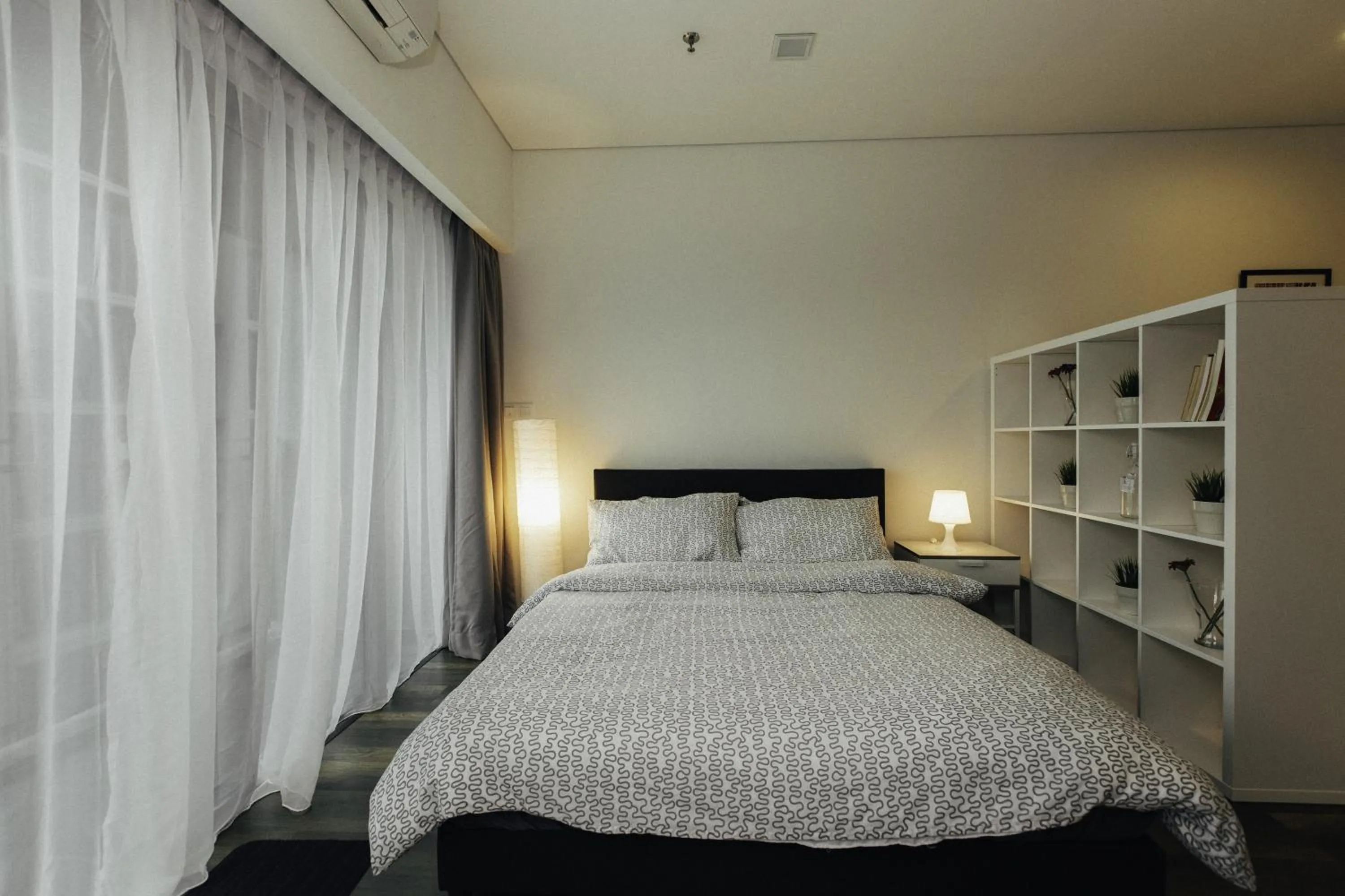 Photo of the whole room, Bed in Mercu Summer Suites Bernice KLCC