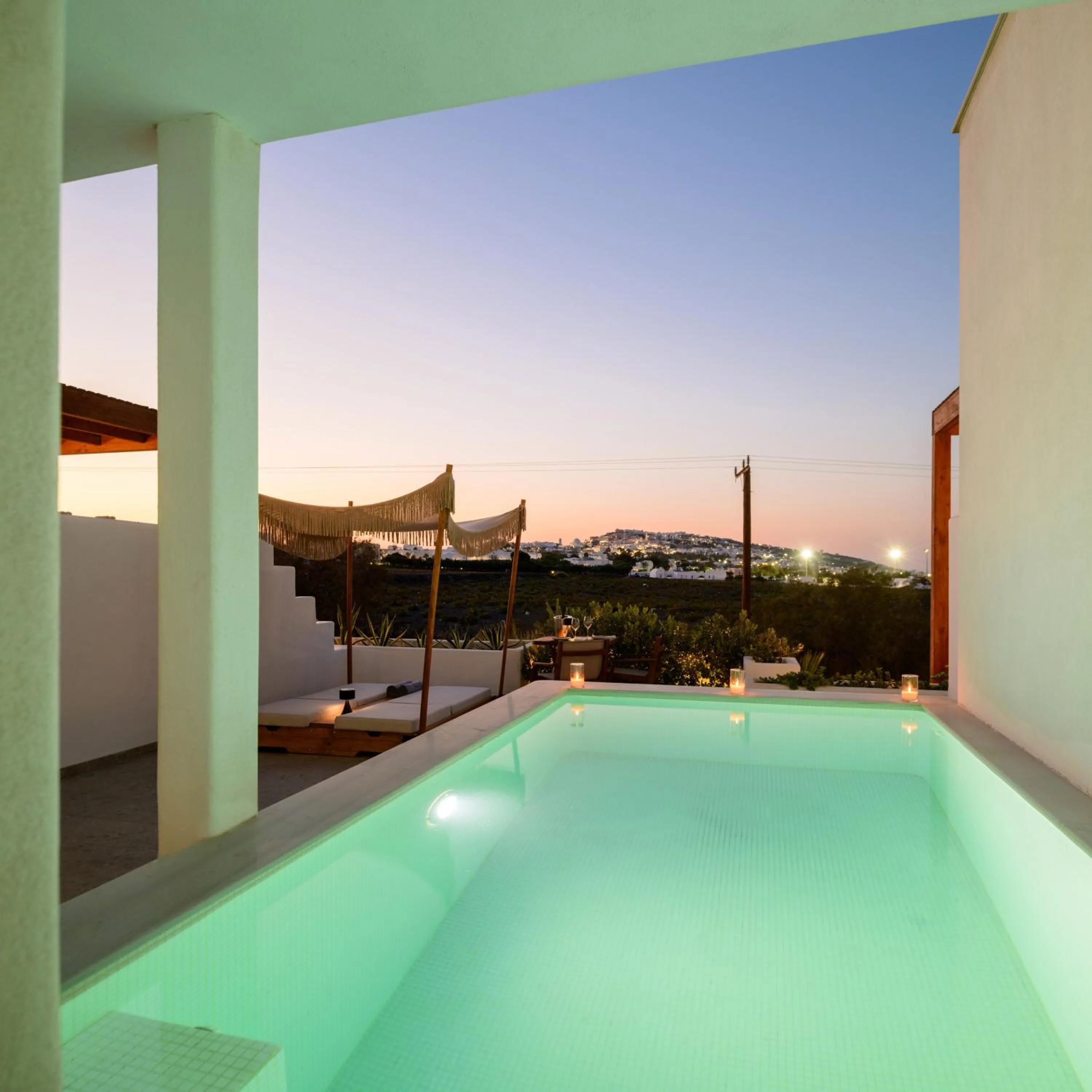 Swimming pool in Safrani Suites