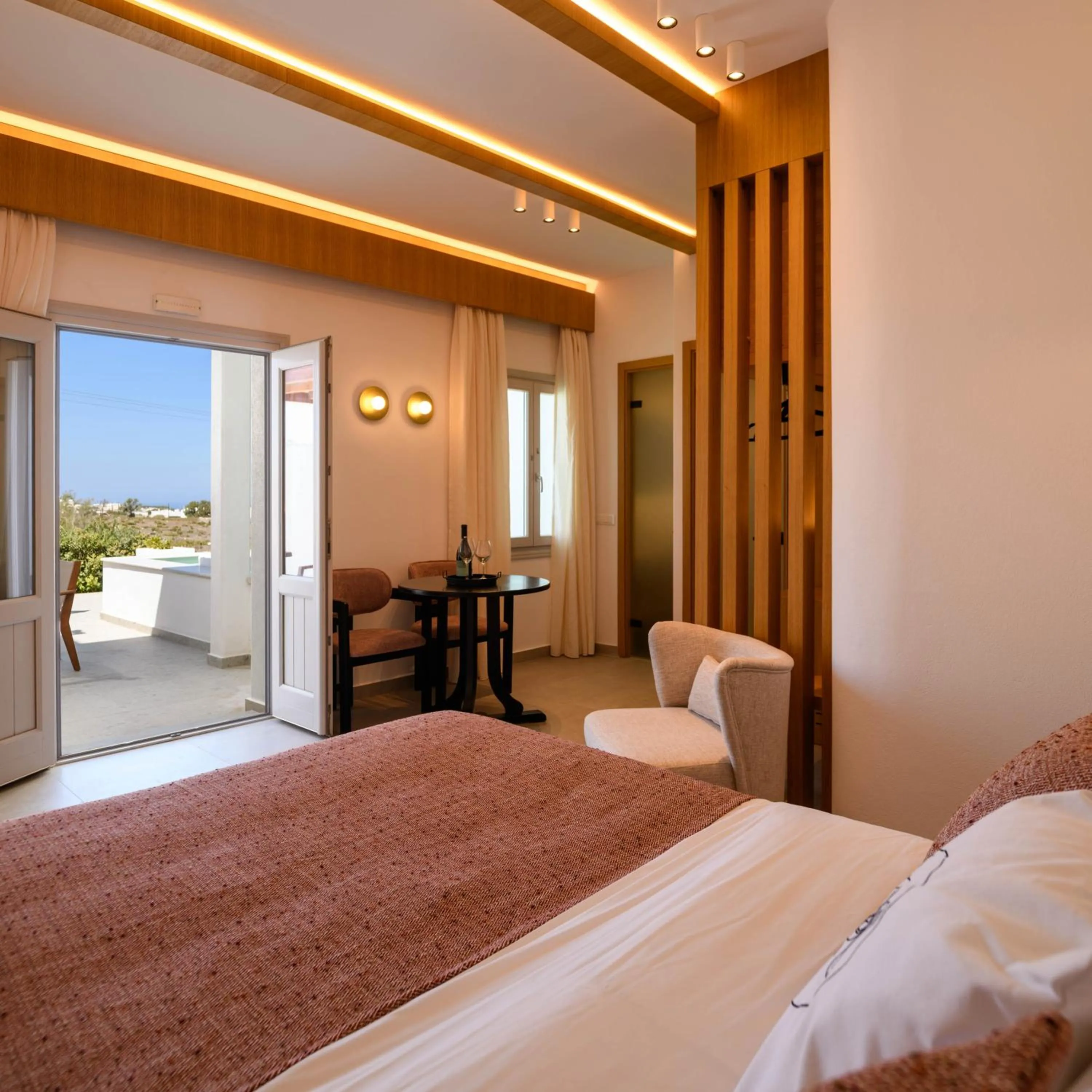 Bed in Safrani Suites